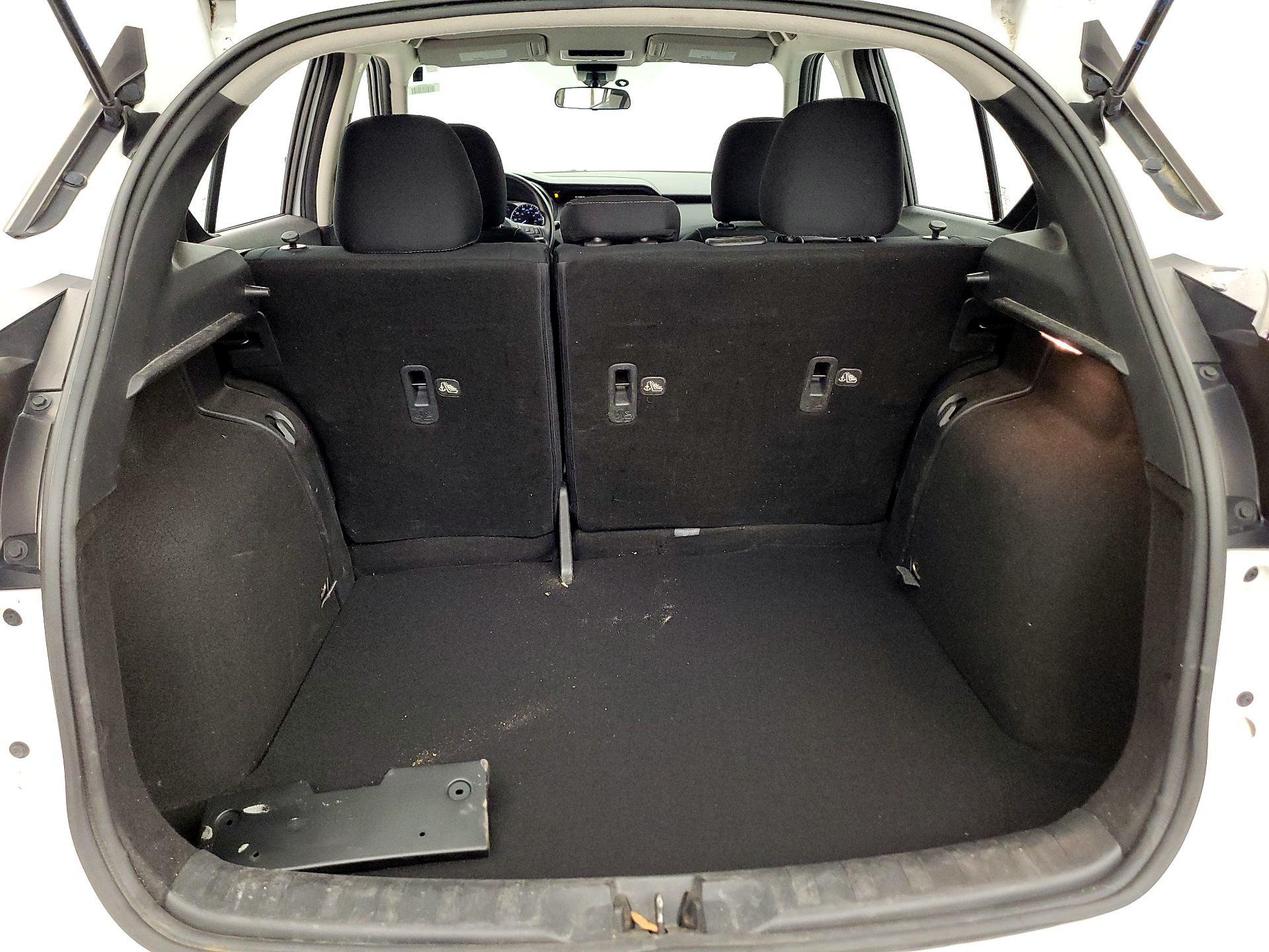 Thumbnail: 2022 Nissan Kicks - 19