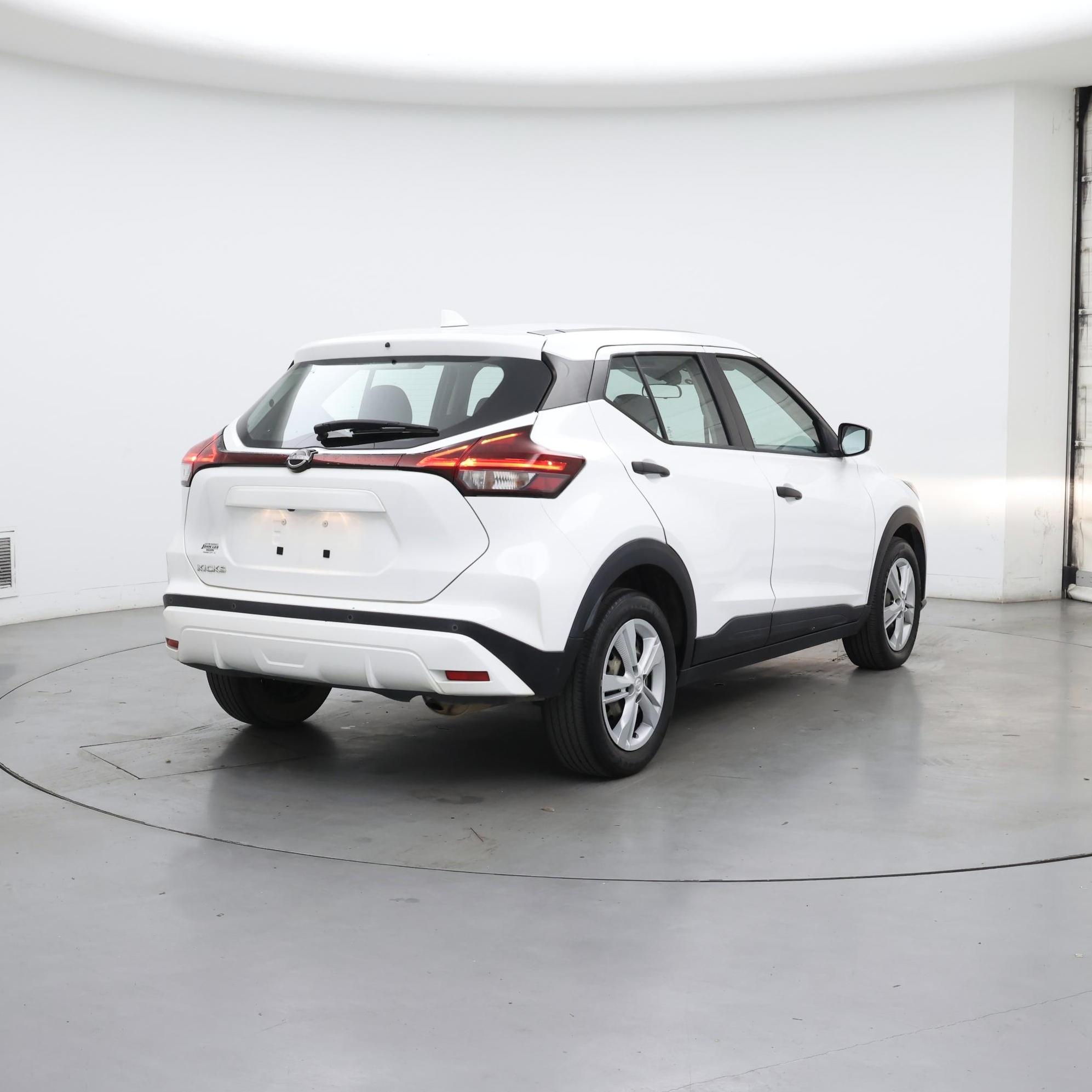 Thumbnail: 2022 Nissan Kicks - 8