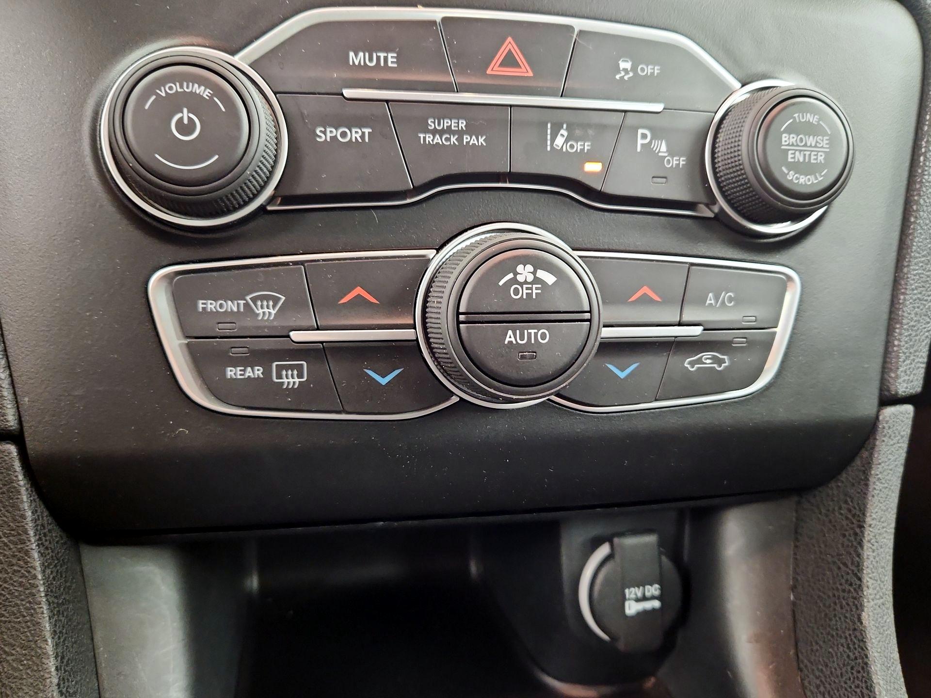 Thumbnail: 2023 Dodge Charger - 17