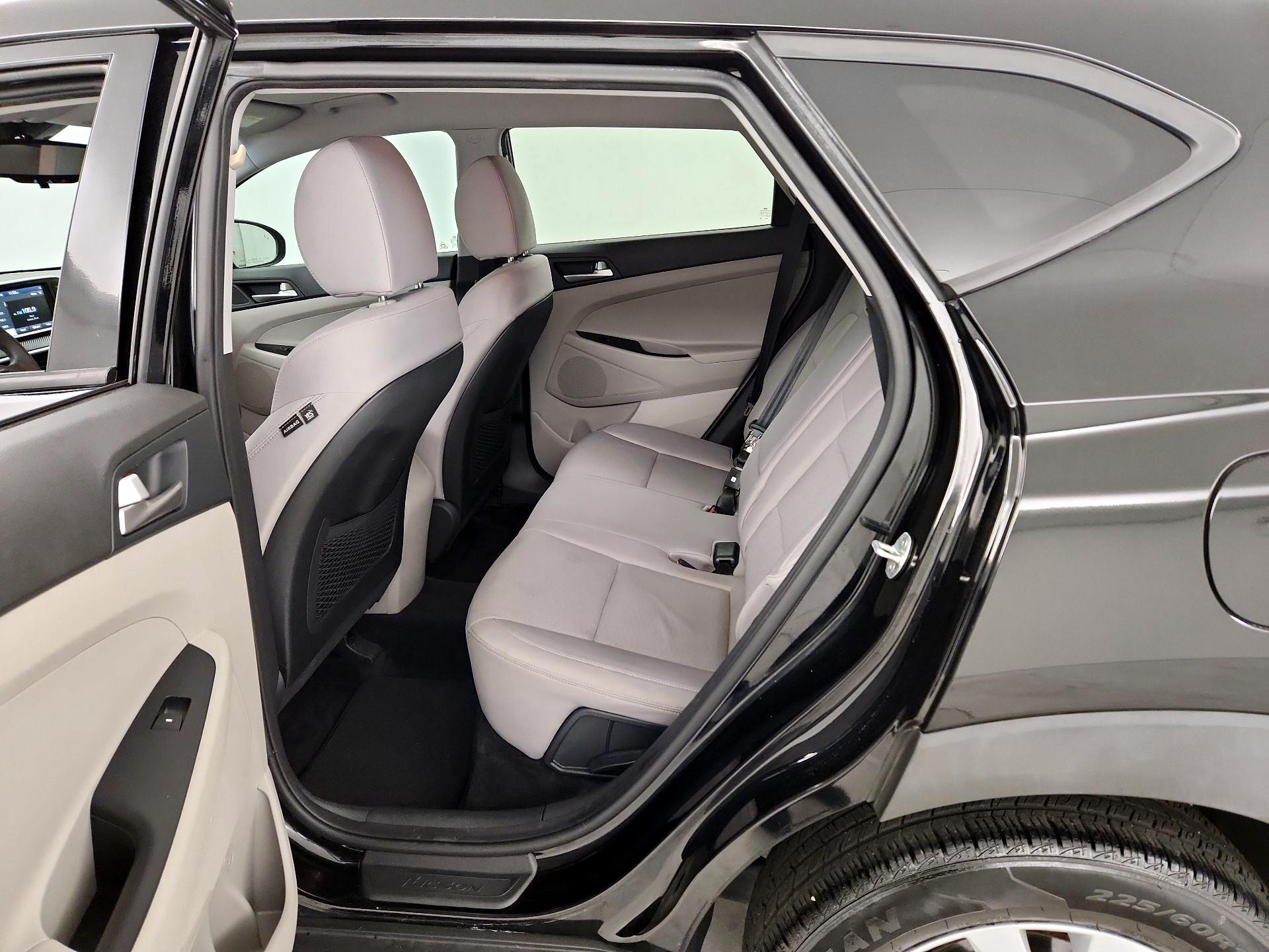 Thumbnail: 2020 Hyundai Tucson - 19