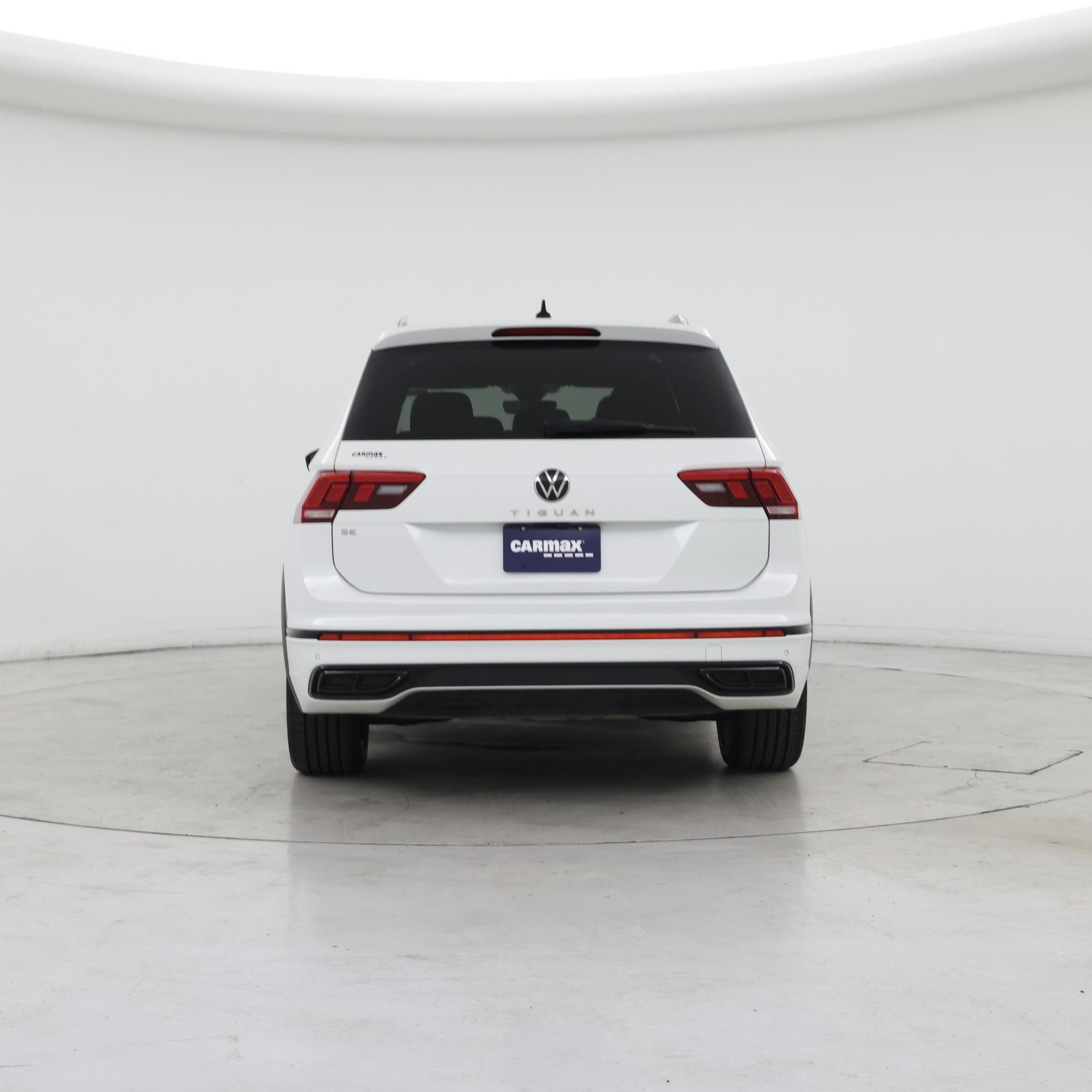 Thumbnail: 2023 Volkswagen Tiguan - 6