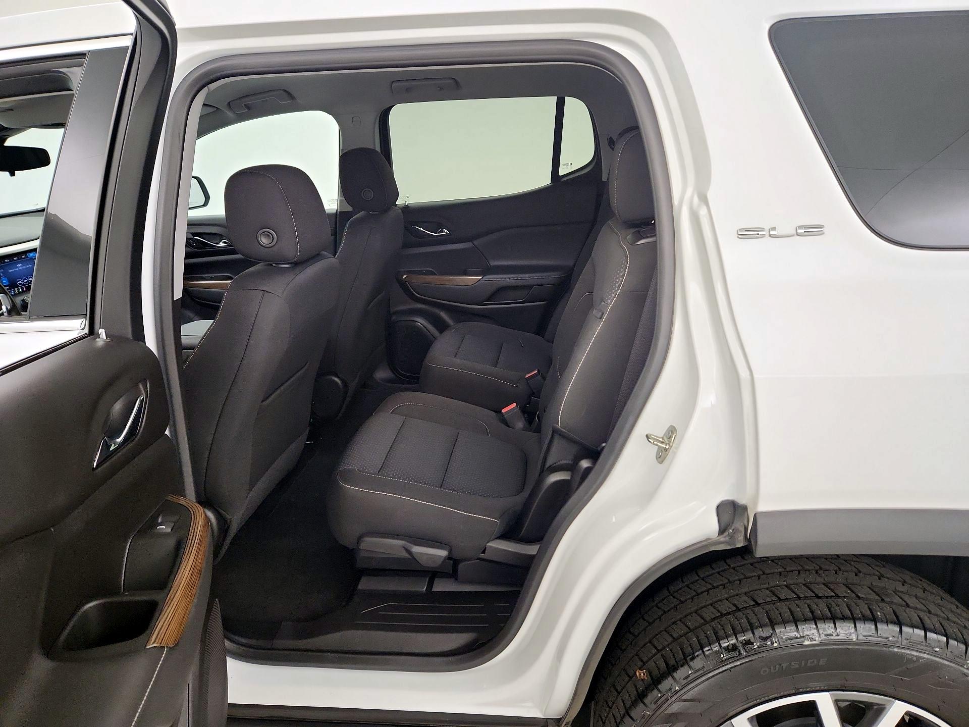Thumbnail: 2023 GMC Acadia - 19