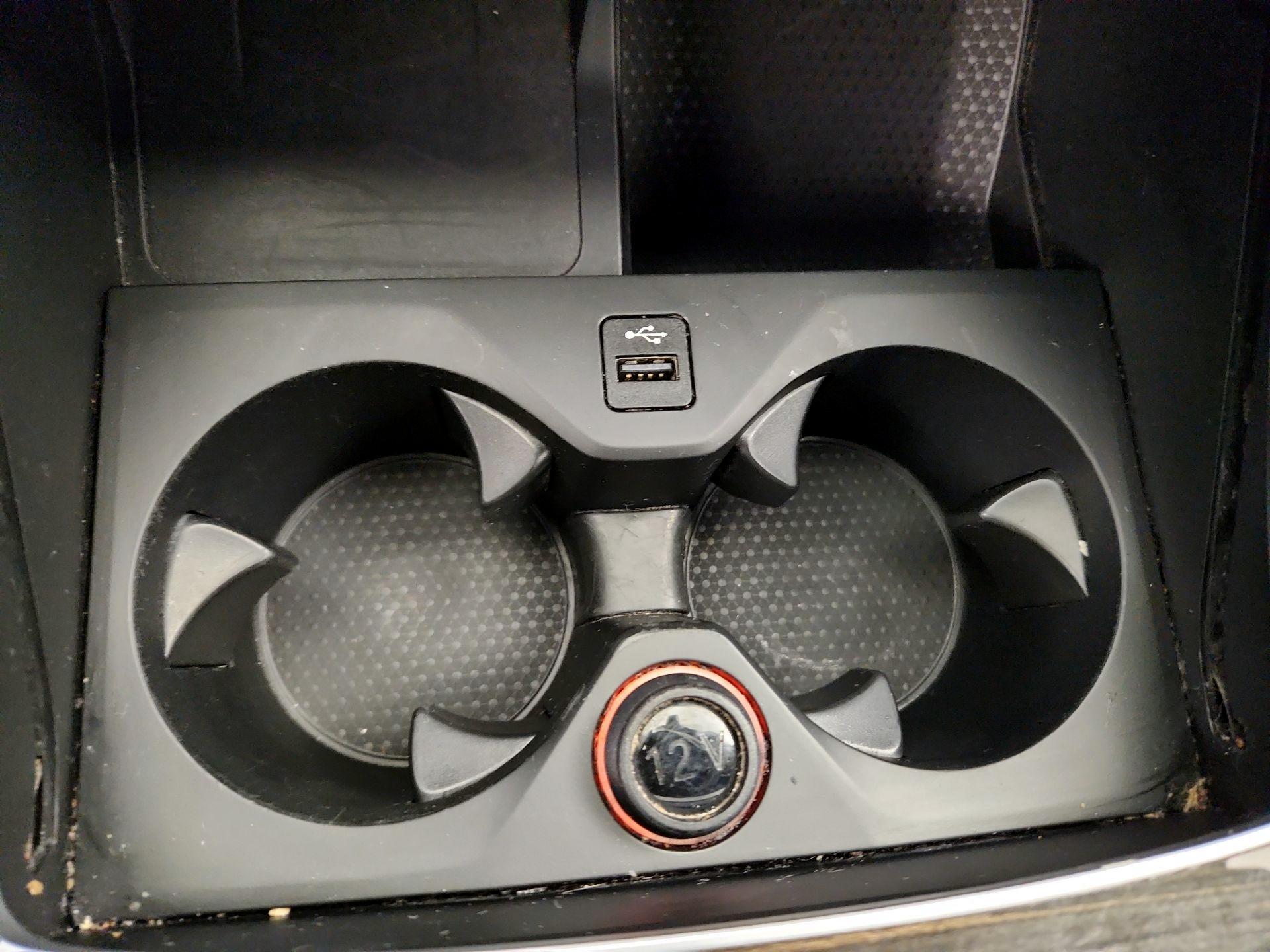 Thumbnail: 2021 BMW X6 - 19