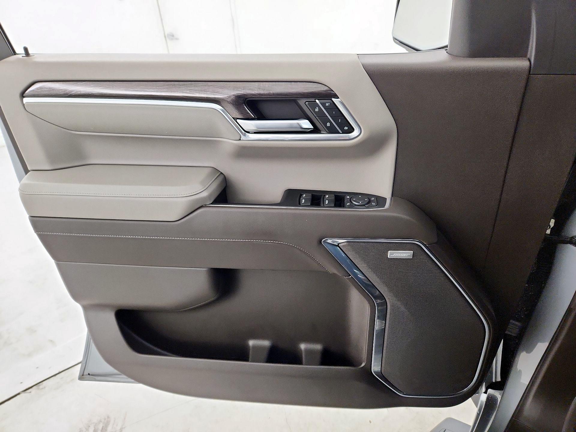 Thumbnail: 2023 Chevrolet Silverado 1500 - 12