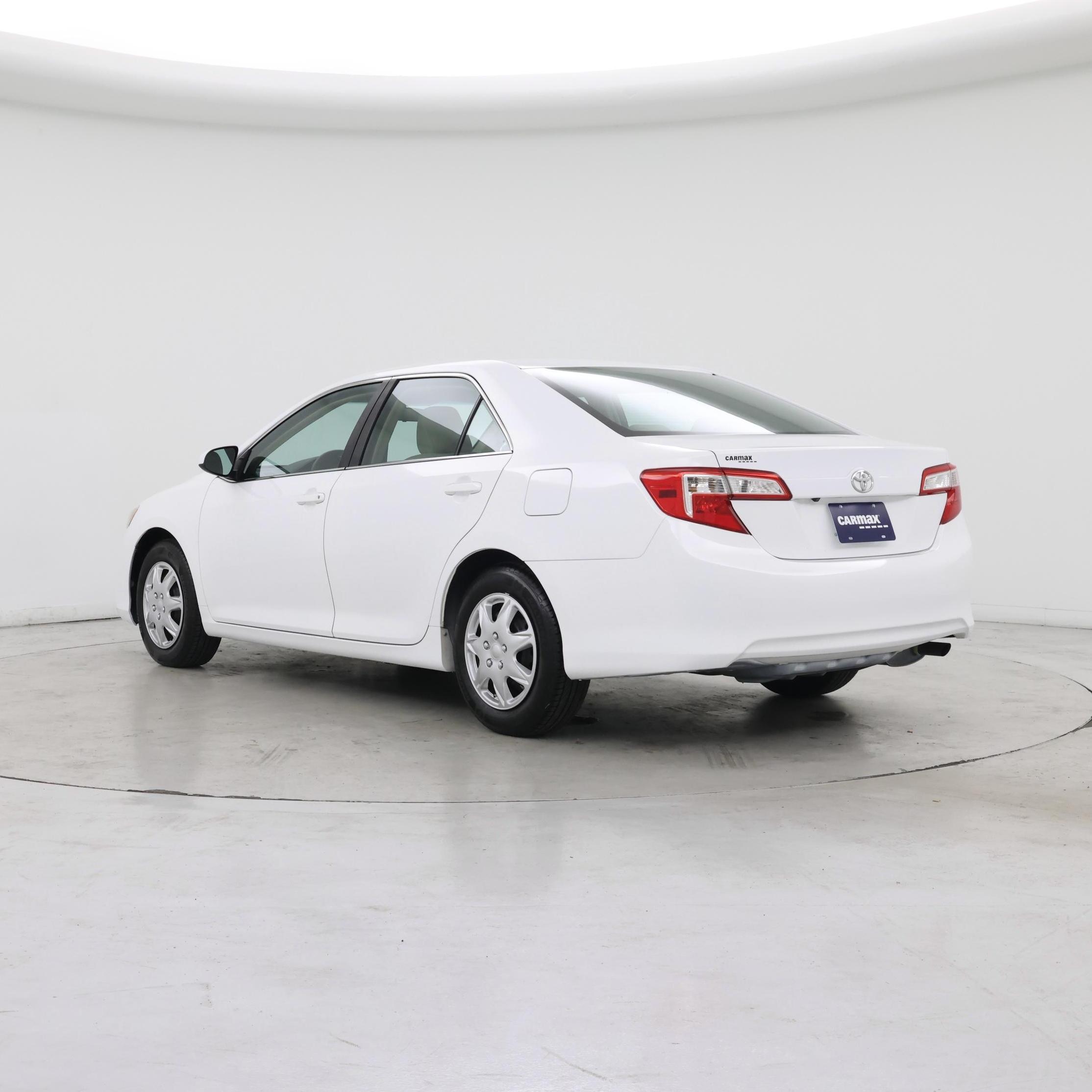Thumbnail: 2014 Toyota Camry - 2