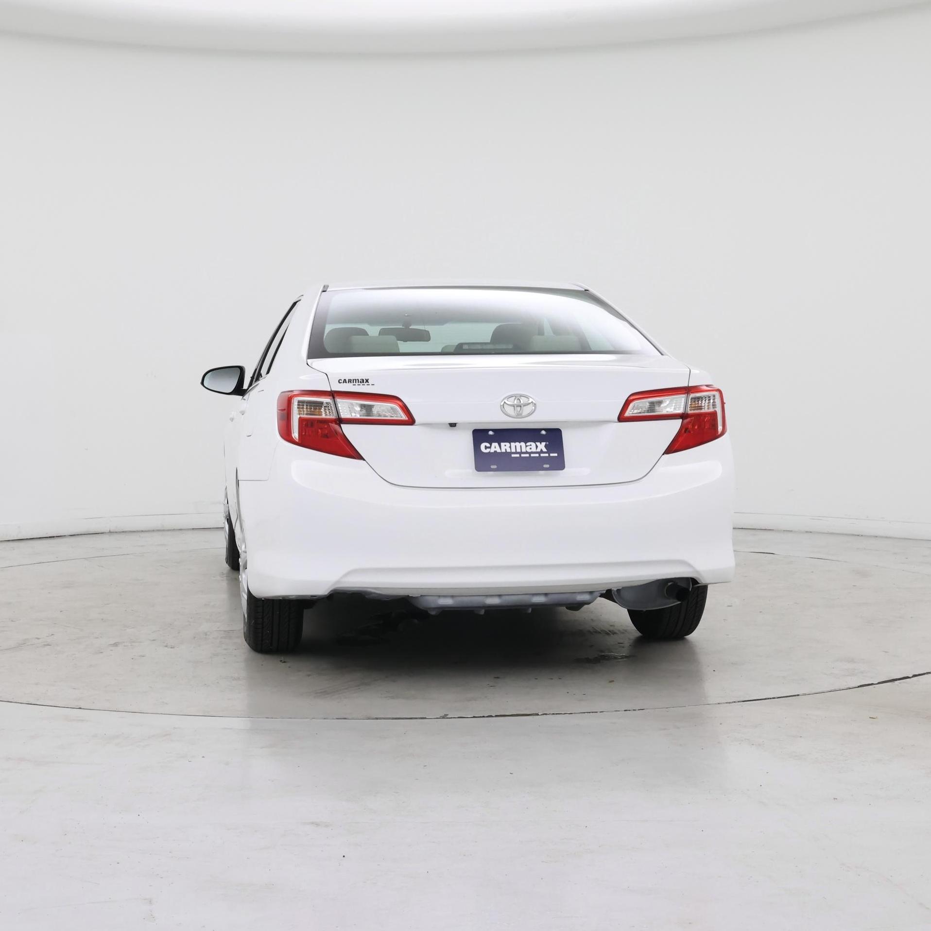 Thumbnail: 2014 Toyota Camry - 6