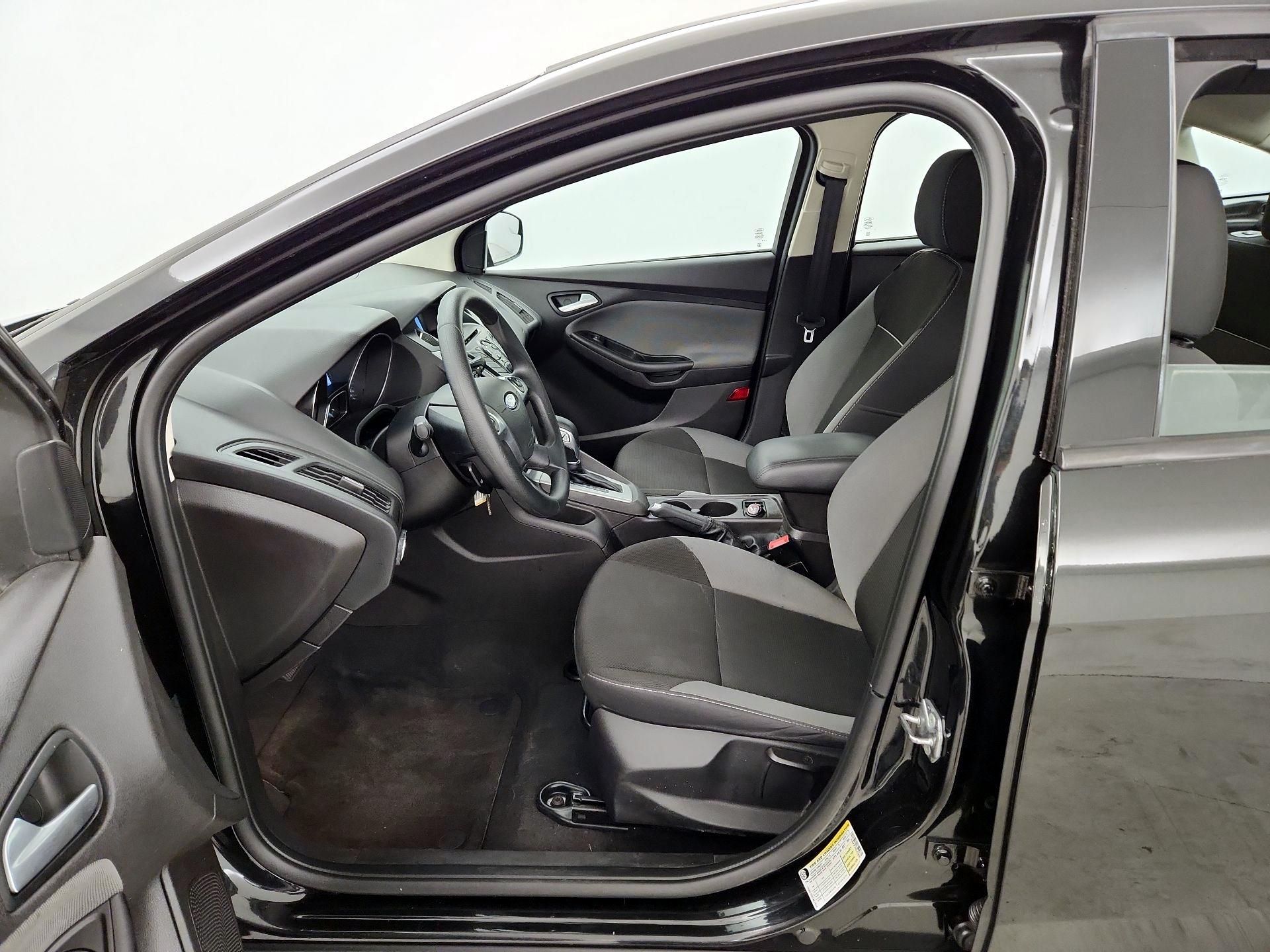 Thumbnail: 2014 Ford Focus - 11