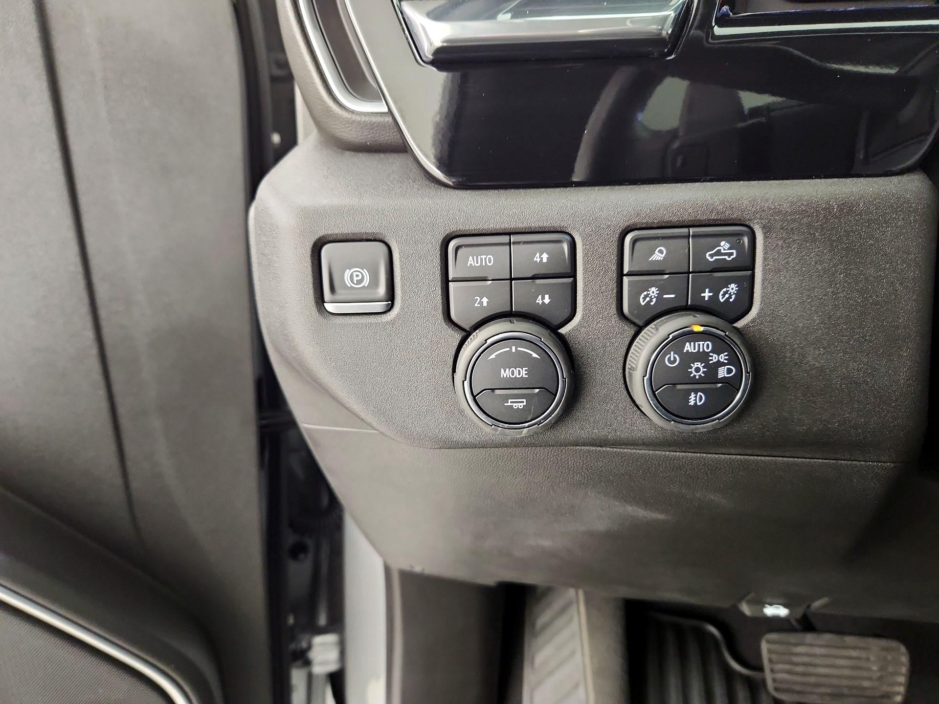 Thumbnail: 2025 Chevrolet Silverado 1500 - 13