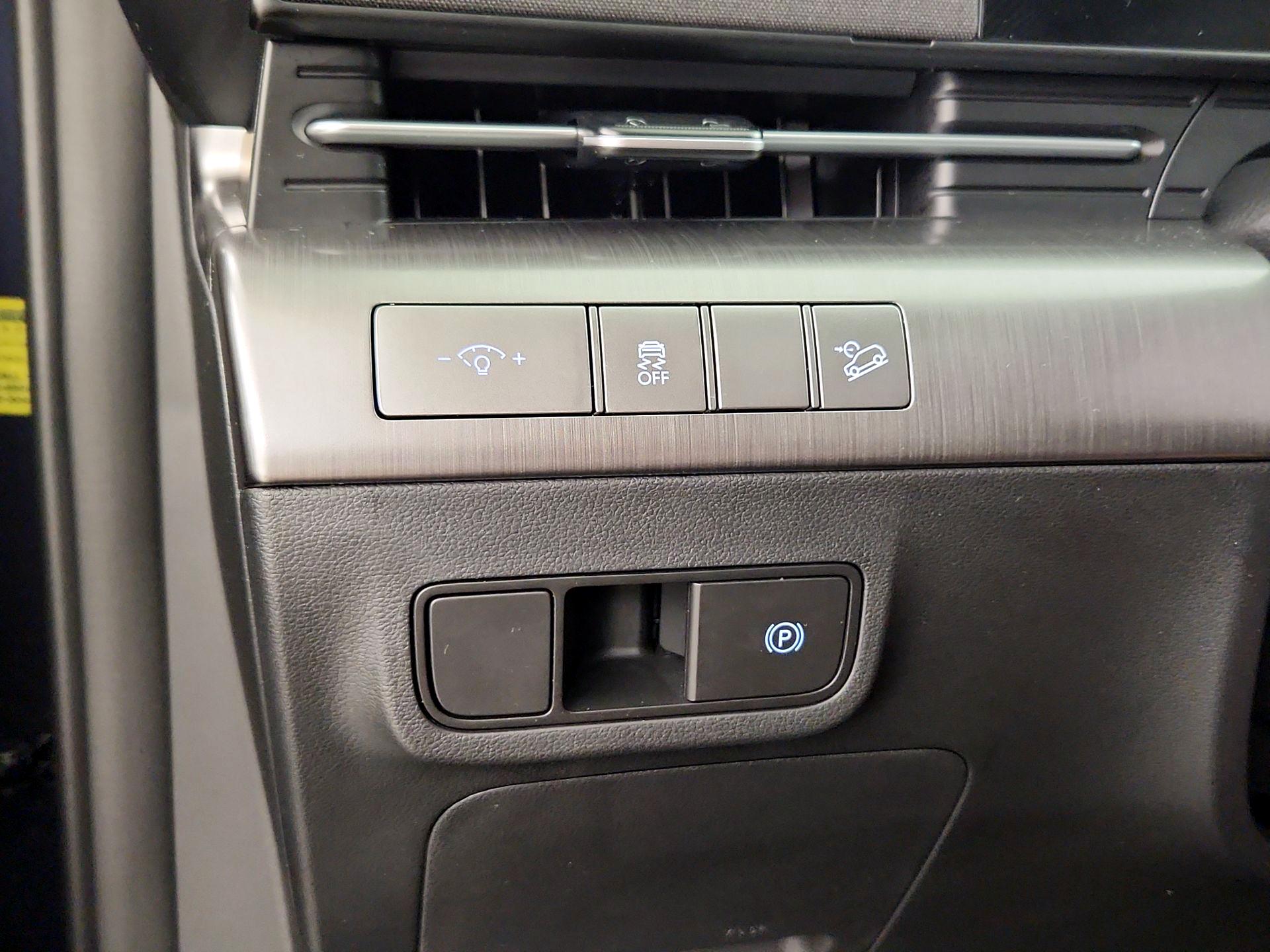 Thumbnail: 2024 Hyundai Kona - 13