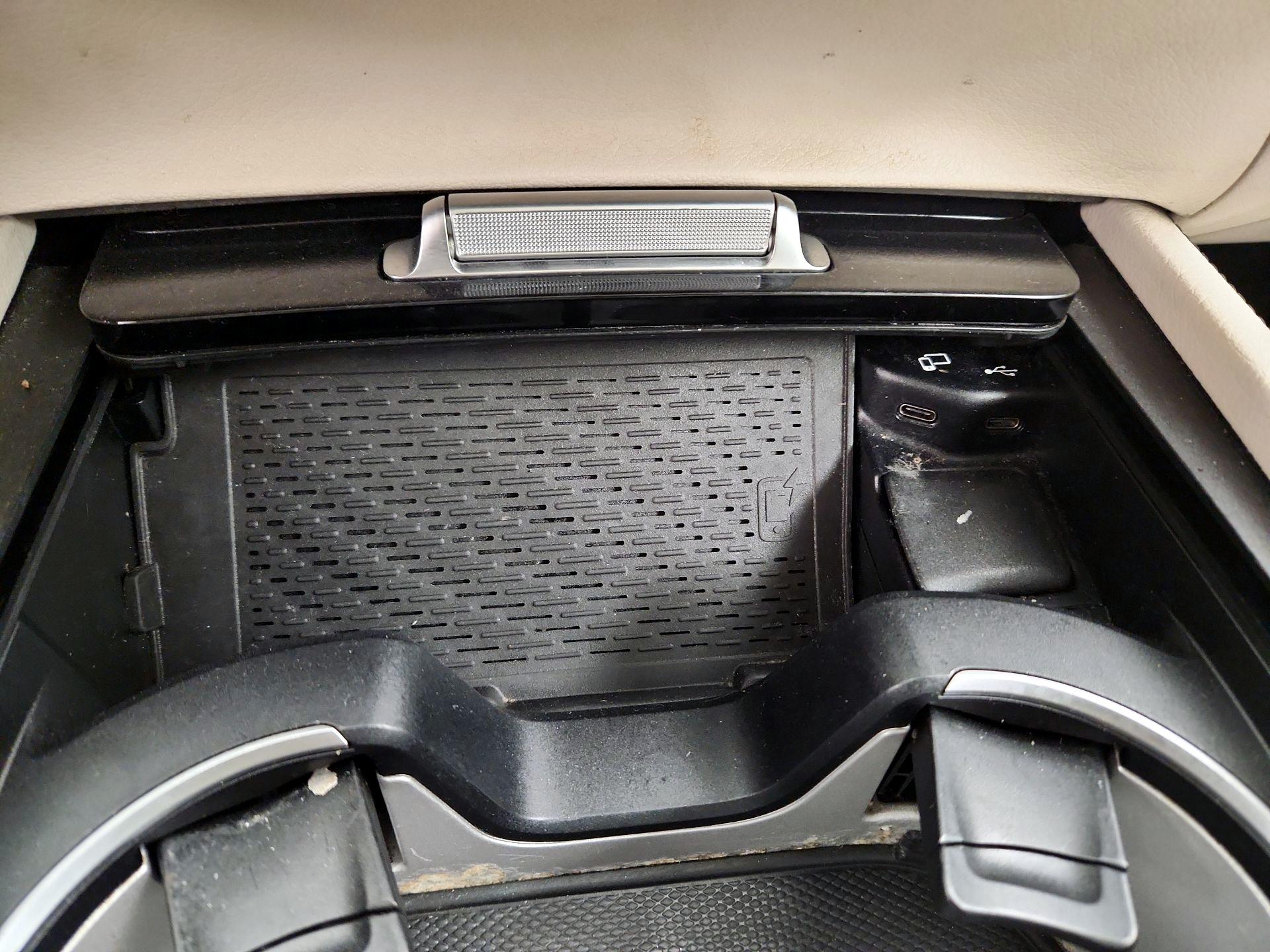 Thumbnail: 2021 Mercedes-Benz GLE - 19