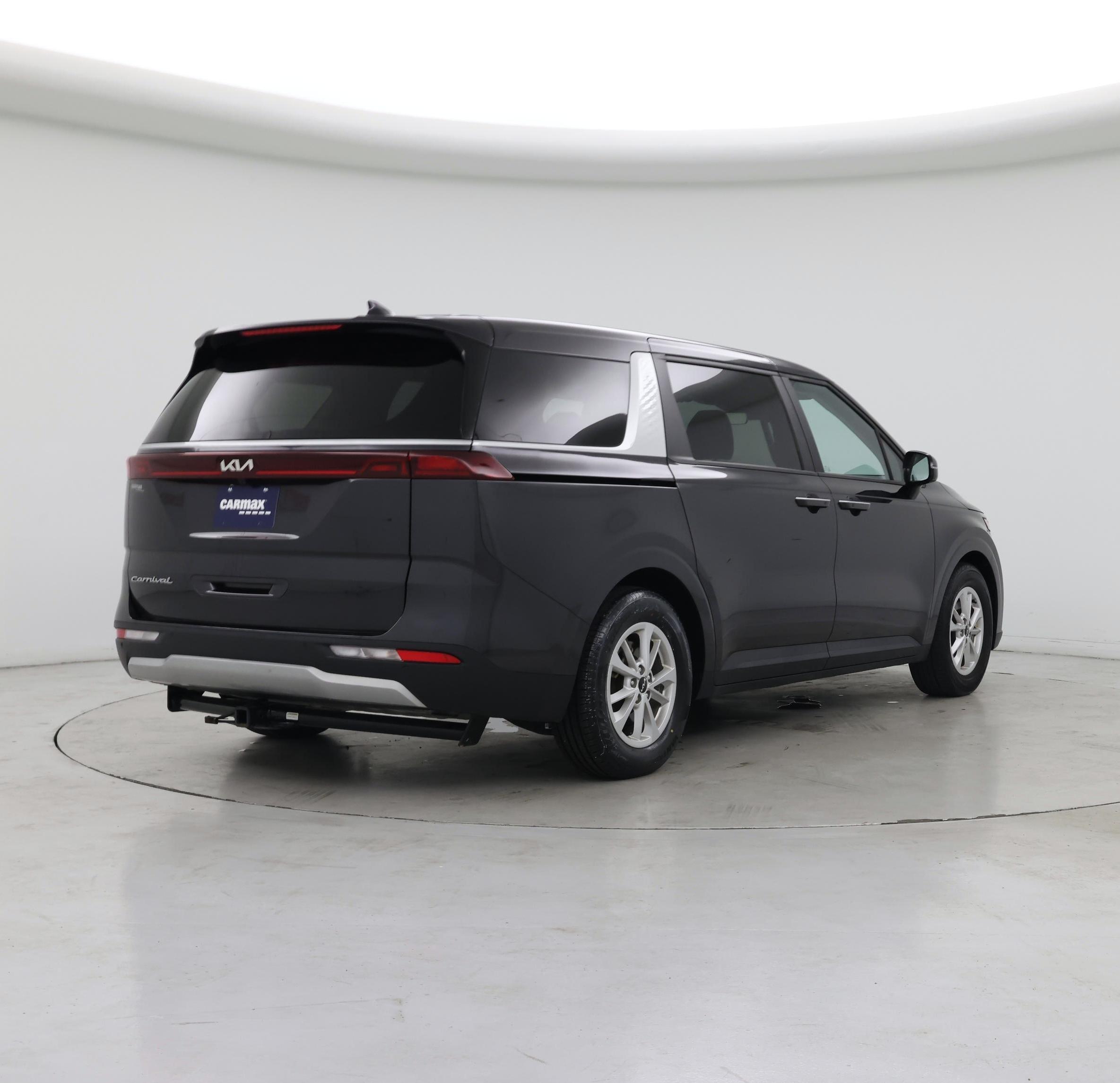 Thumbnail: 2022 Kia Carnival - 8