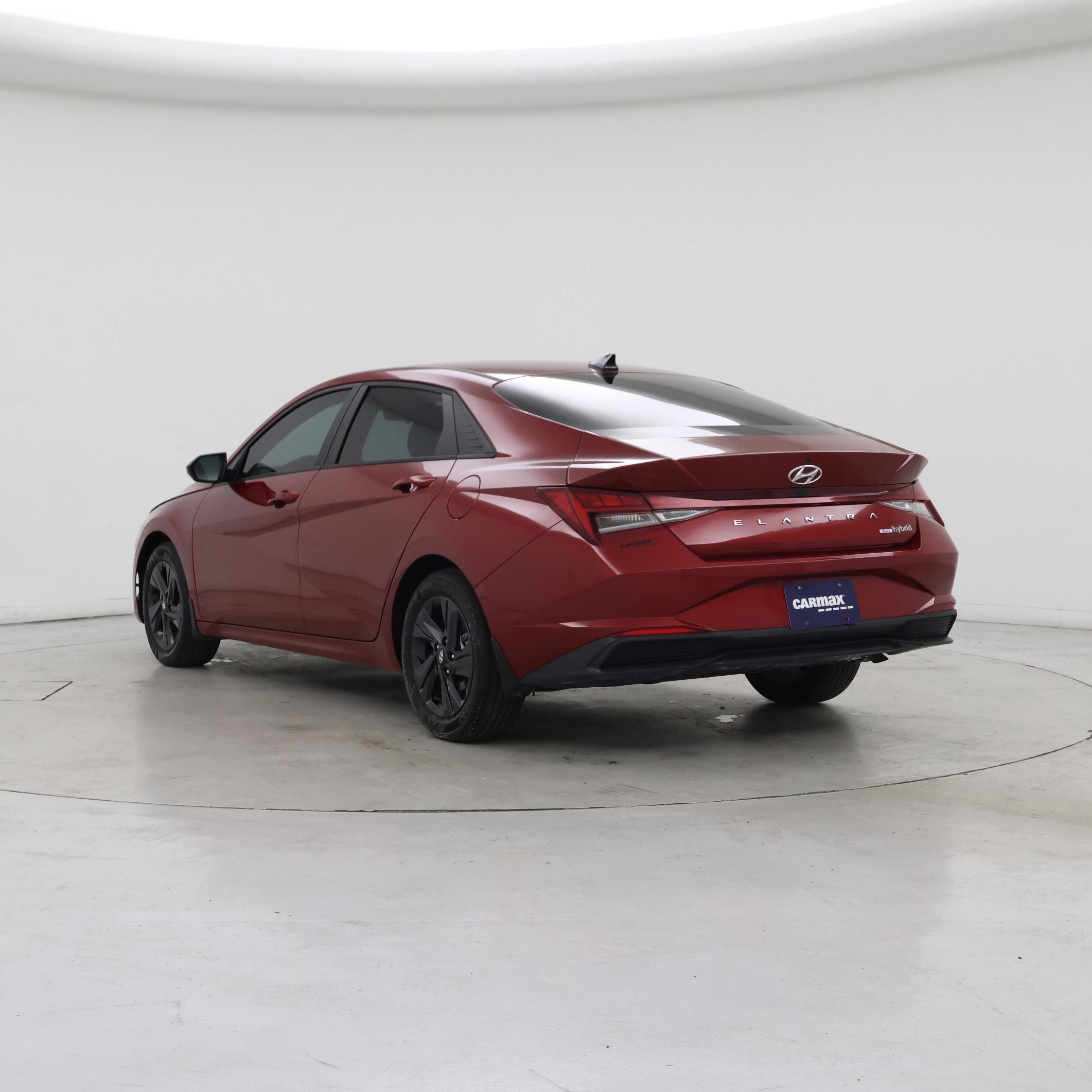 Thumbnail: 2023 Hyundai Elantra - 2