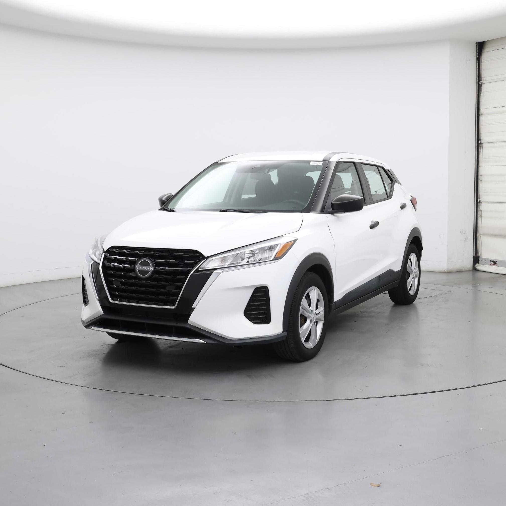 Thumbnail: 2022 Nissan Kicks - 4