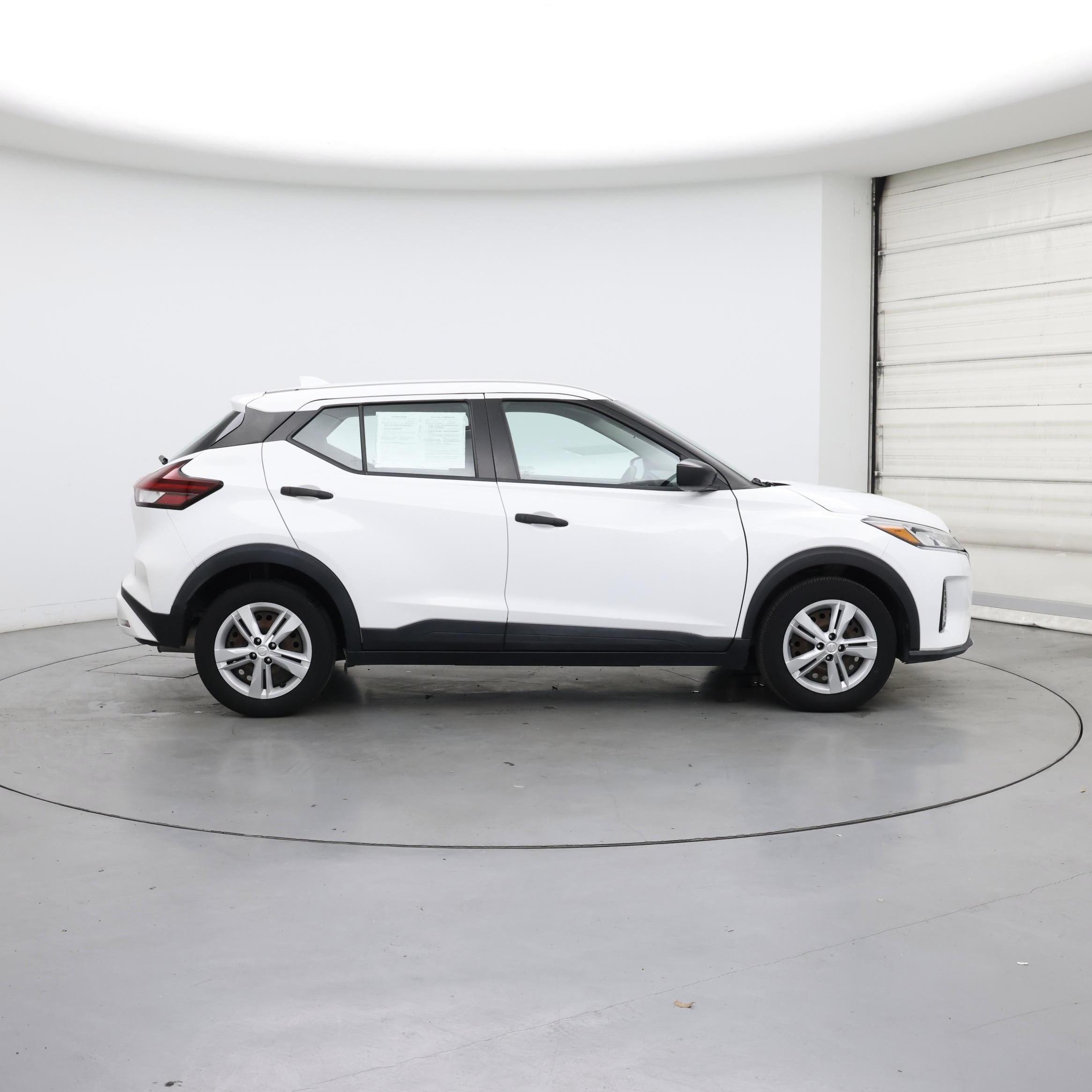 Thumbnail: 2022 Nissan Kicks - 7