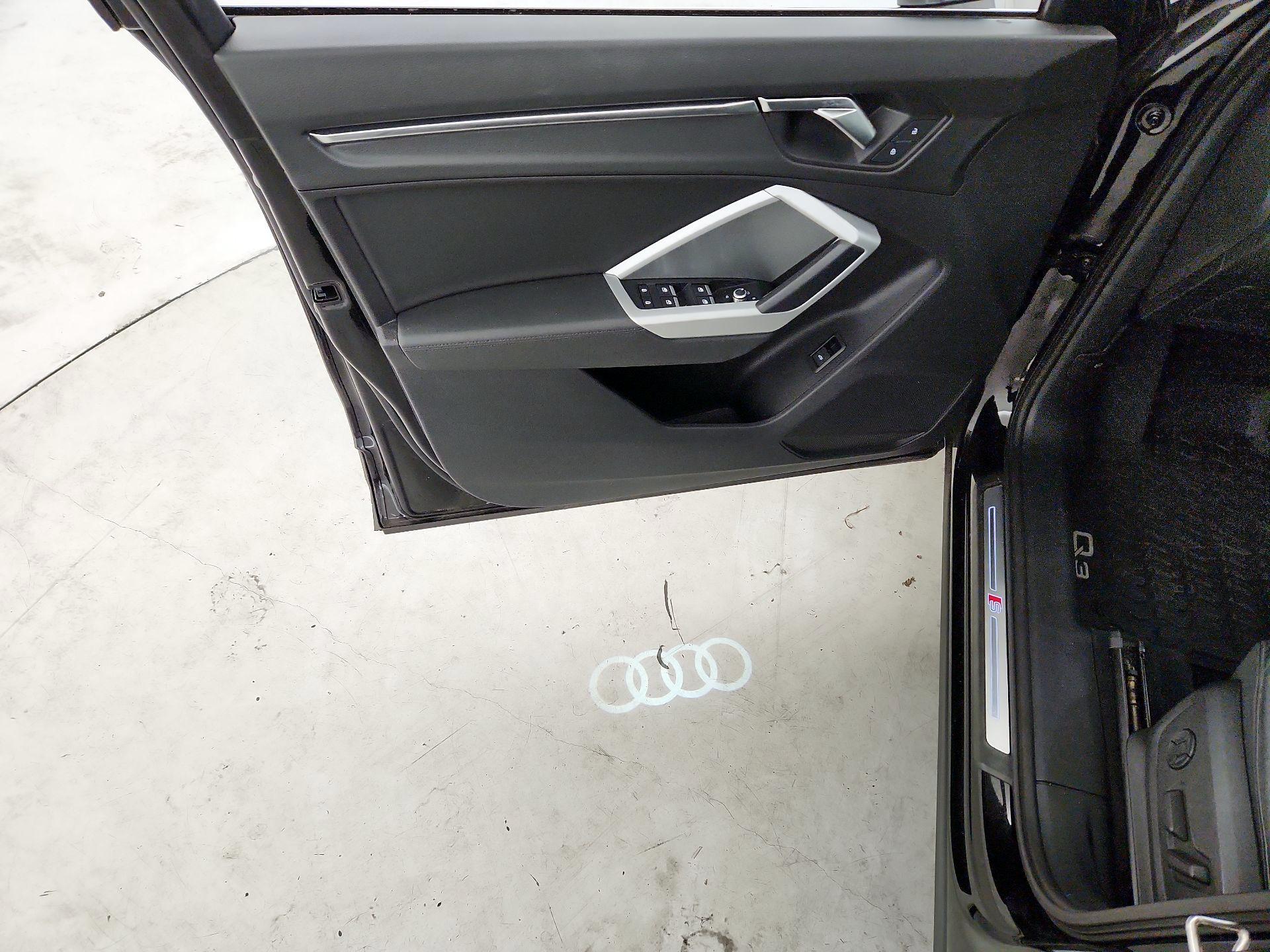 Thumbnail: 2021 Audi Q3 - 12