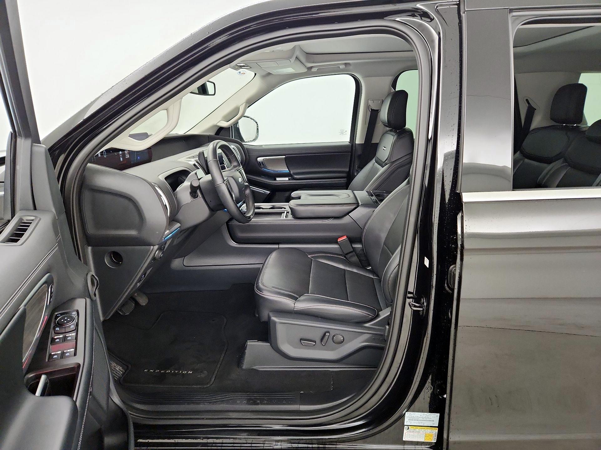 Thumbnail: 2025 Ford Expedition MAX - 11