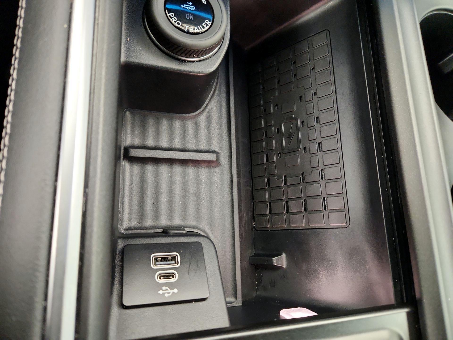 Thumbnail: 2025 Ford Expedition MAX - 19