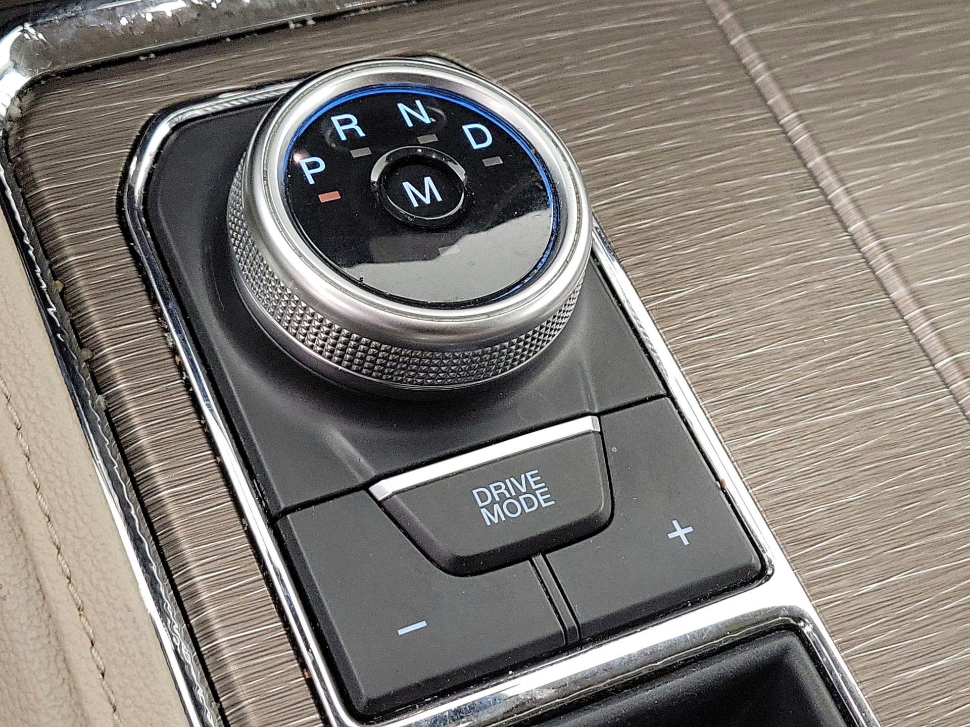 Thumbnail: 2023 Ford Expedition - 18