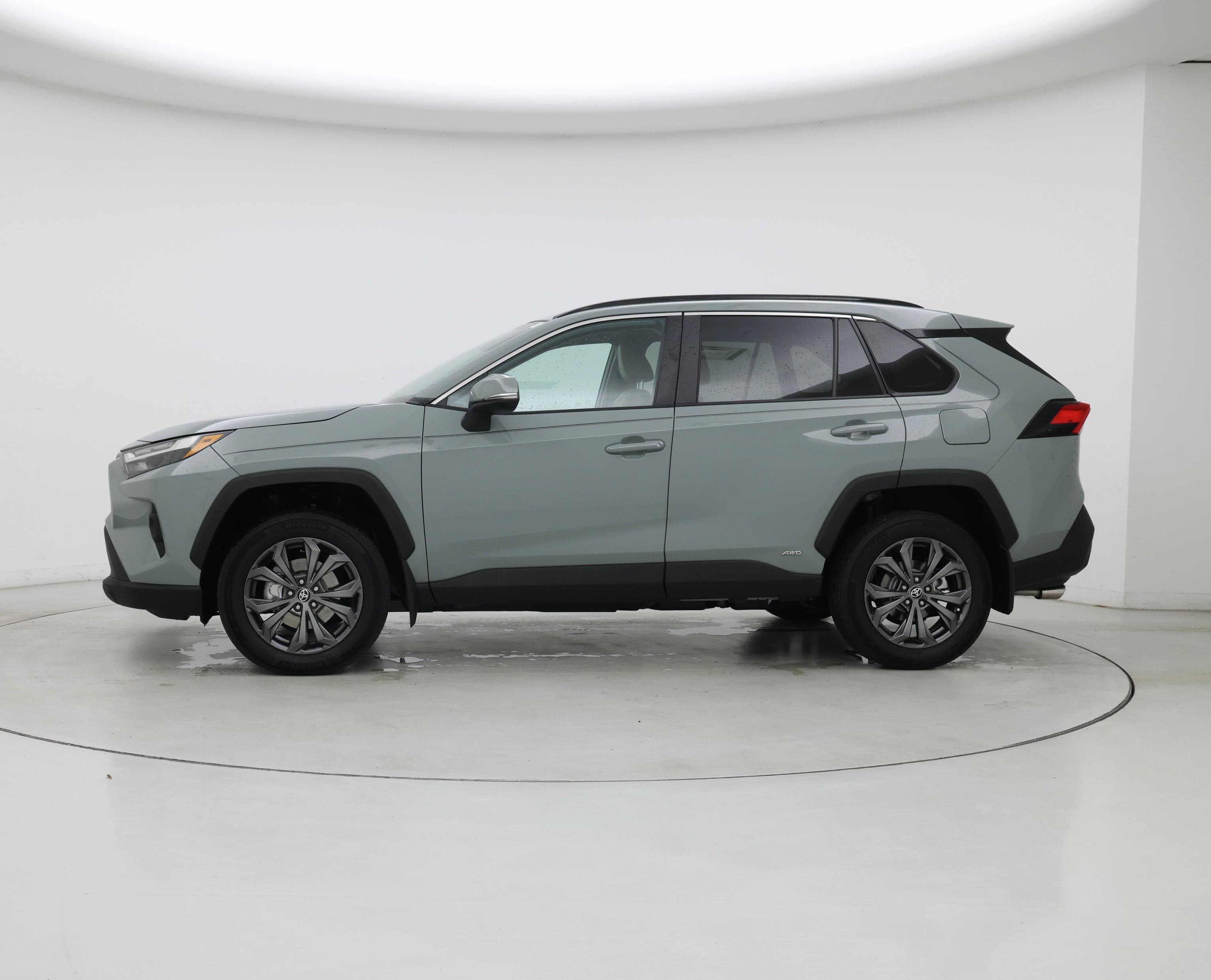 Thumbnail: 2023 Toyota RAV4 - 3