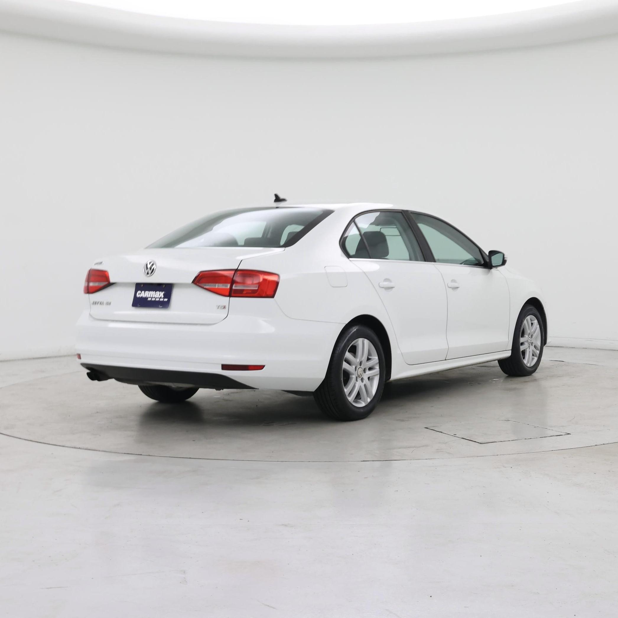 Thumbnail: 2015 Volkswagen Jetta - 8