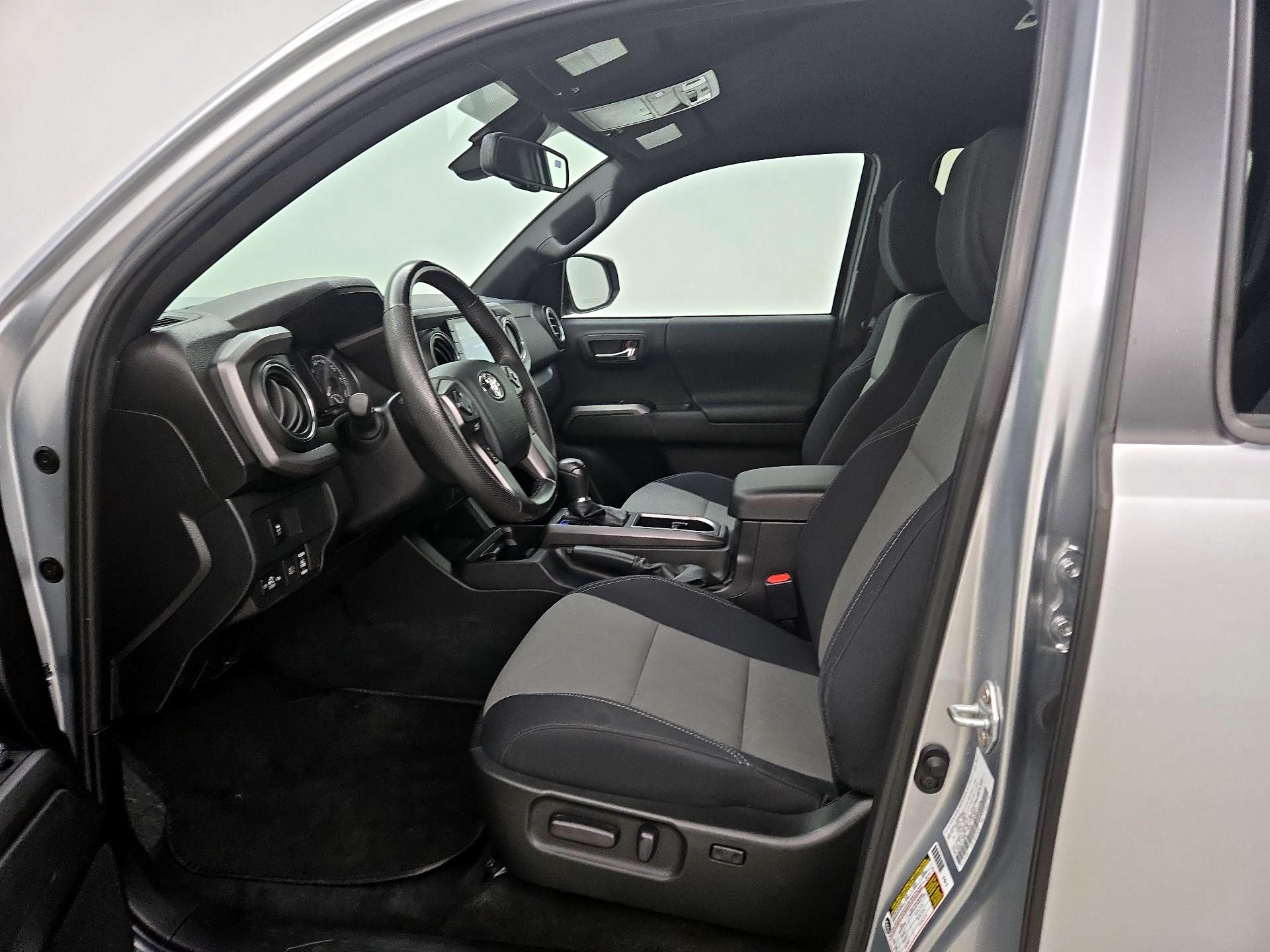 Thumbnail: 2023 Toyota Tacoma - 11