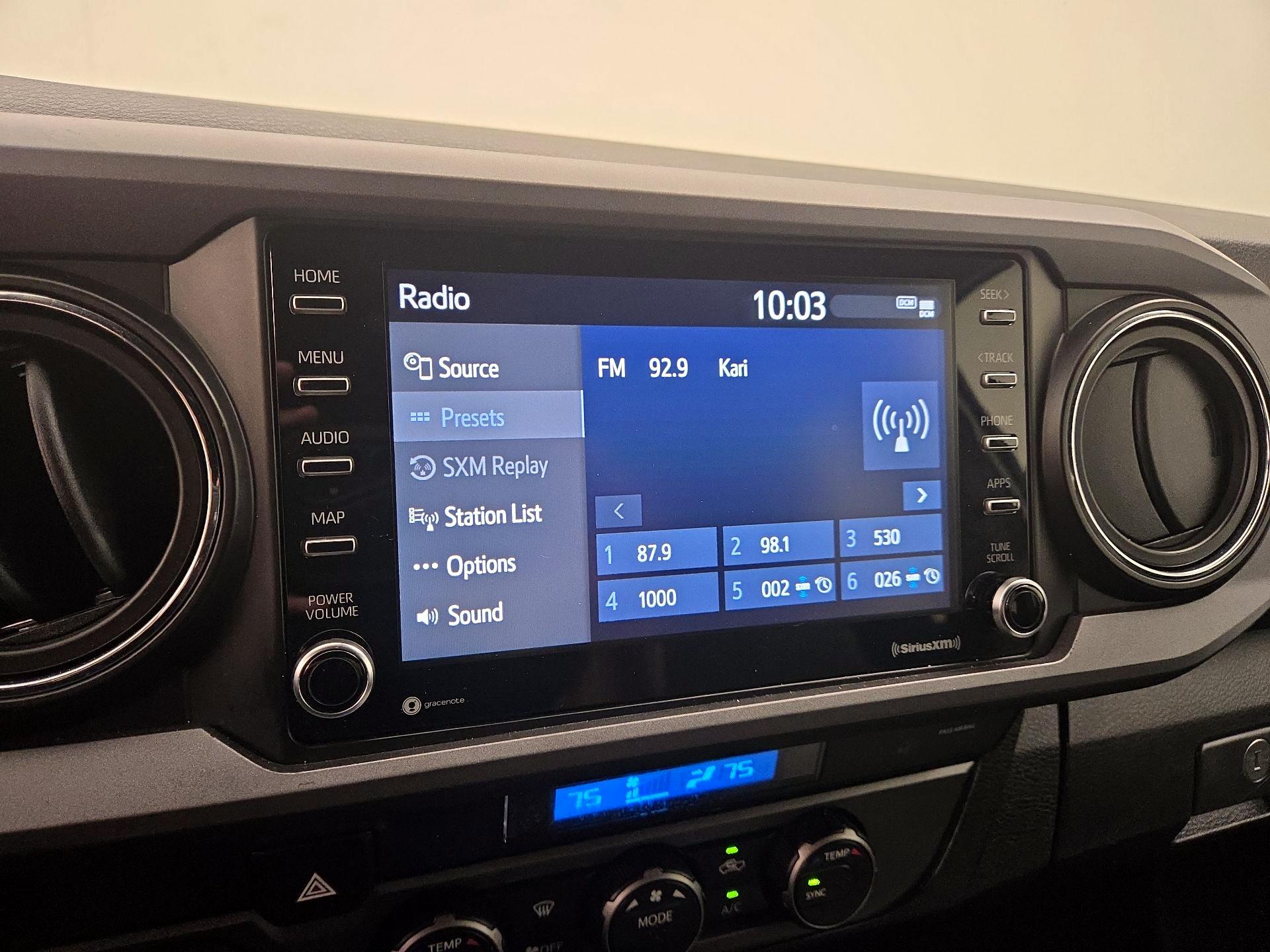 Thumbnail: 2023 Toyota Tacoma - 15