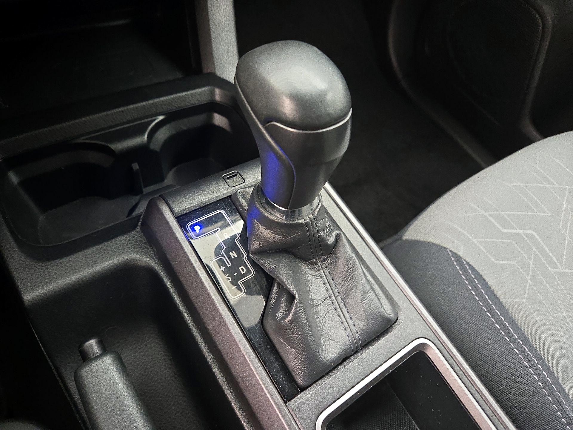 Thumbnail: 2023 Toyota Tacoma - 17