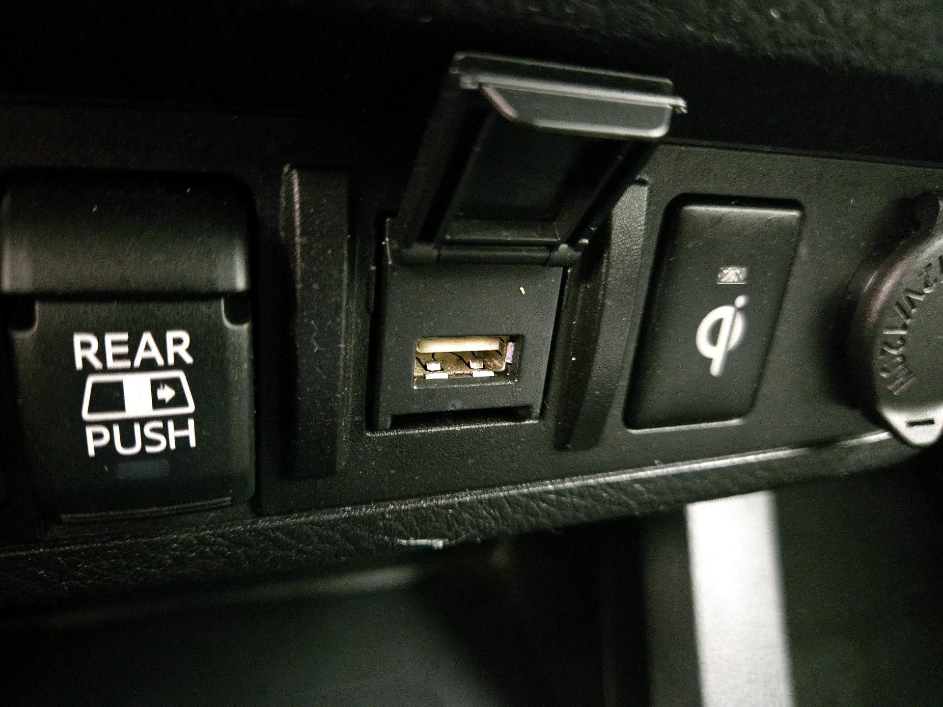 Thumbnail: 2023 Toyota Tacoma - 18