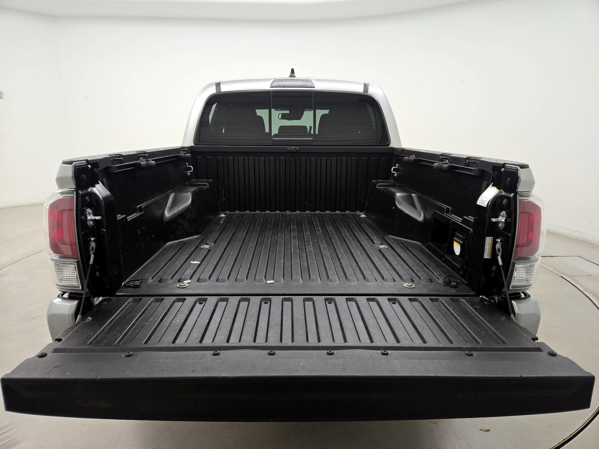 Thumbnail: 2023 Toyota Tacoma - 20