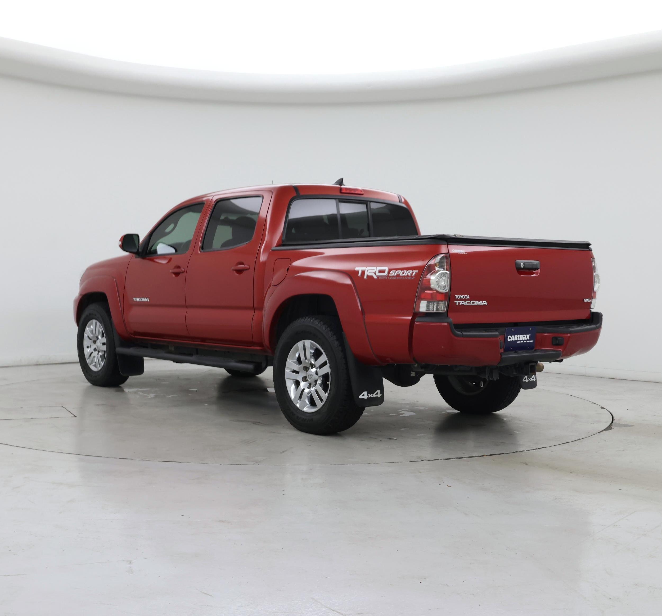 Thumbnail: 2015 Toyota Tacoma - 2