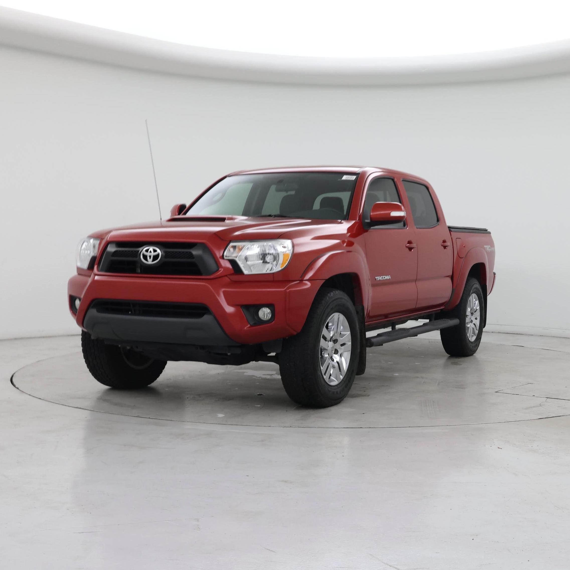 Thumbnail: 2015 Toyota Tacoma - 4
