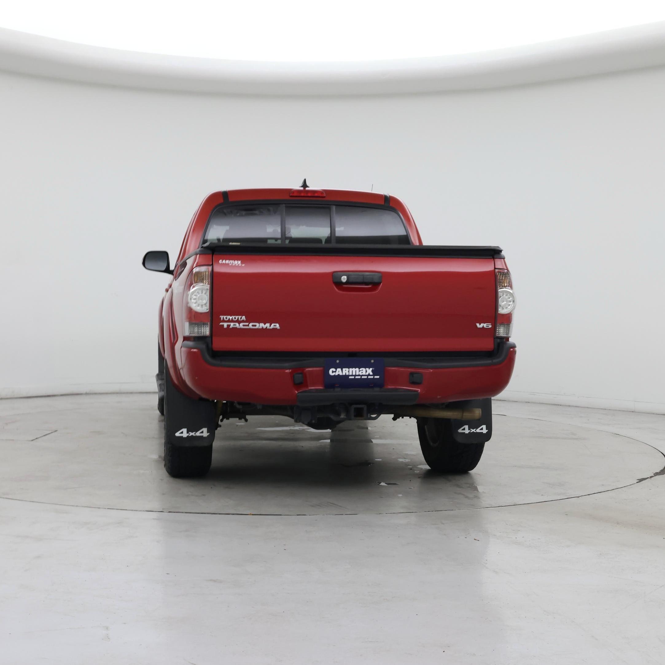 Thumbnail: 2015 Toyota Tacoma - 6