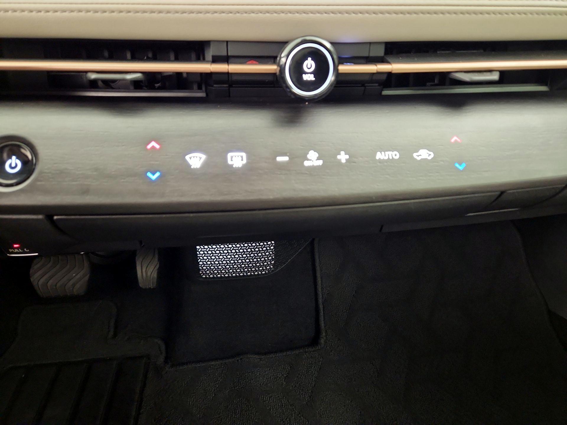 Thumbnail: 2023 Nissan Ariya - 17