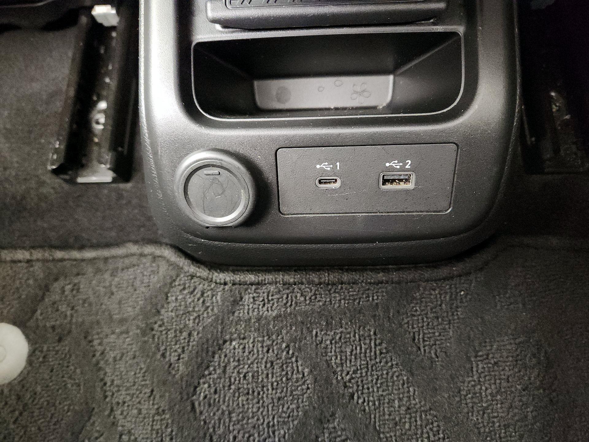 Thumbnail: 2023 Nissan Ariya - 19