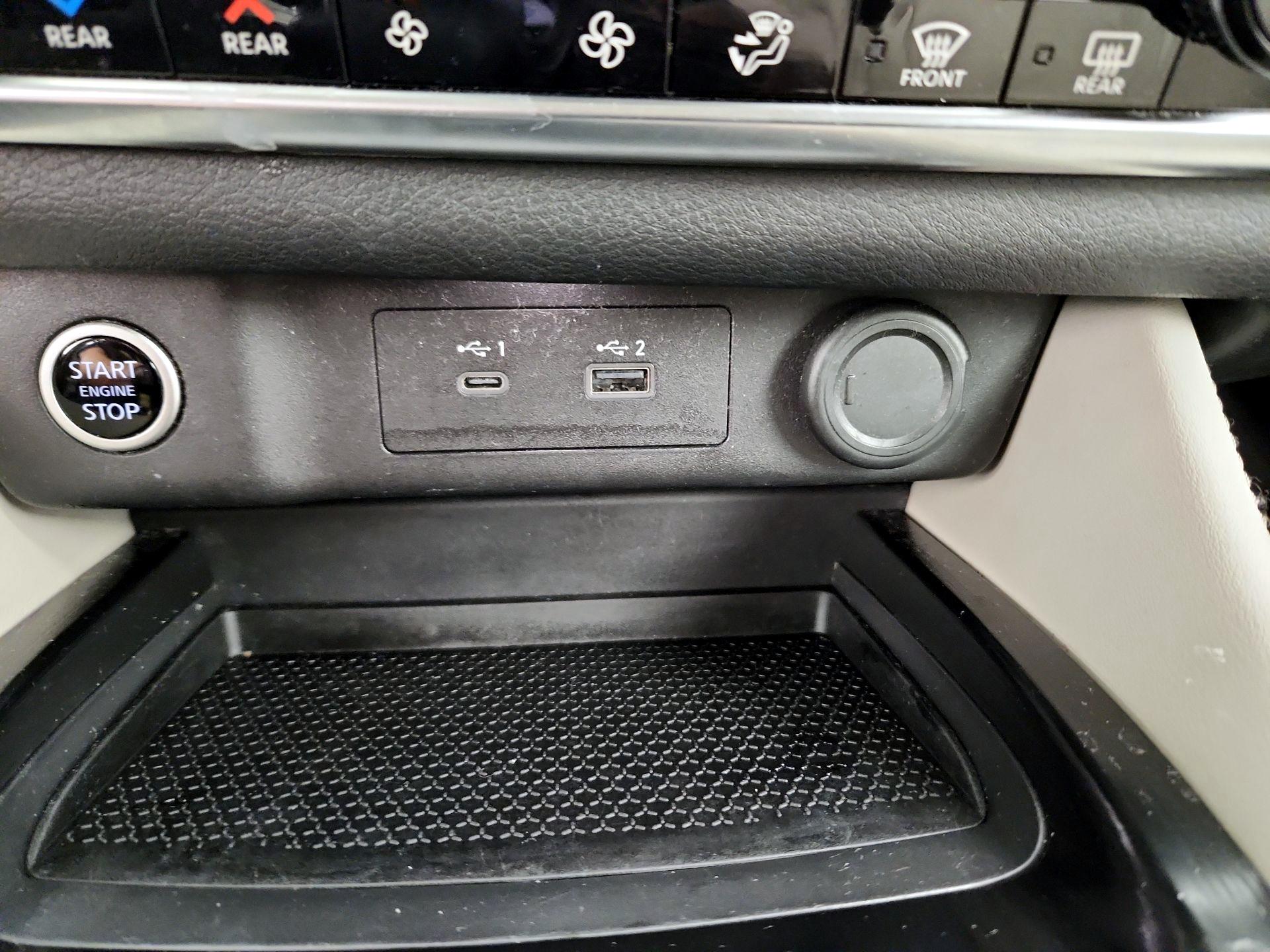 Thumbnail: 2021 Nissan Rogue - 18