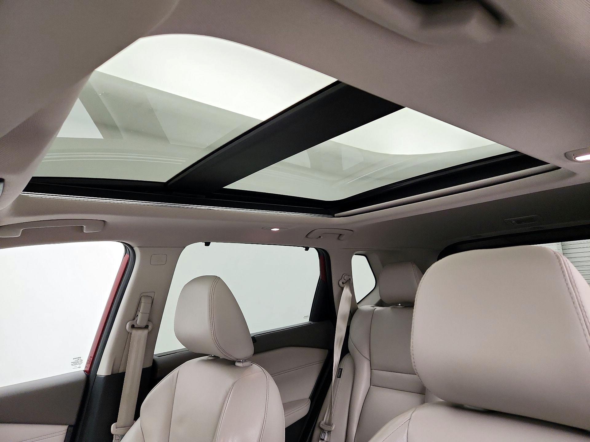 Thumbnail: 2021 Nissan Rogue - 19