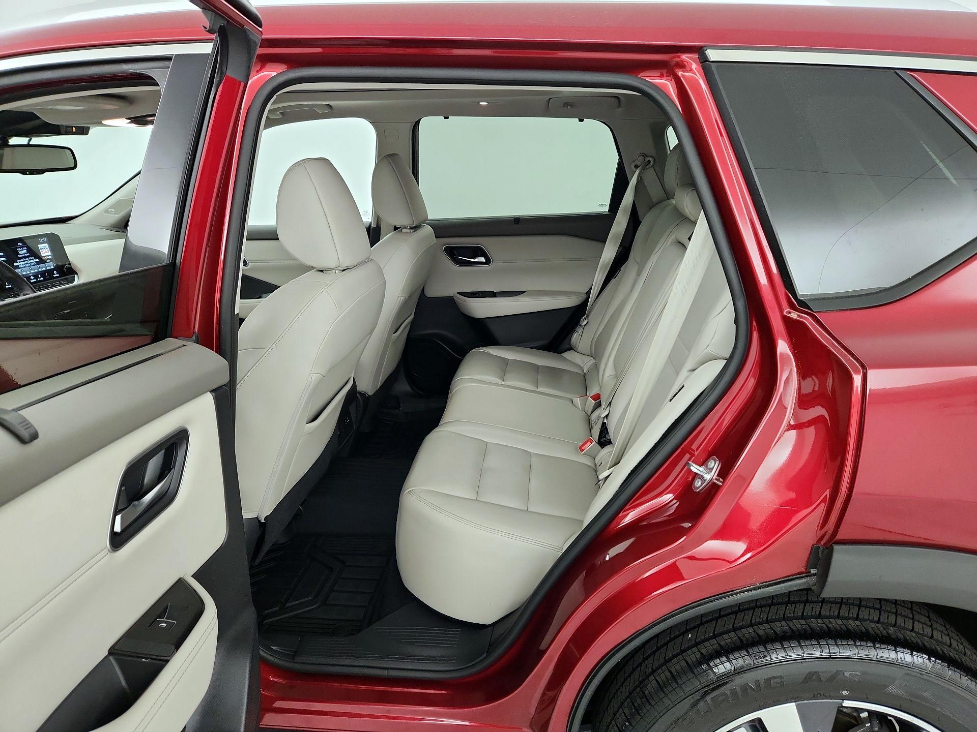 Thumbnail: 2021 Nissan Rogue - 20