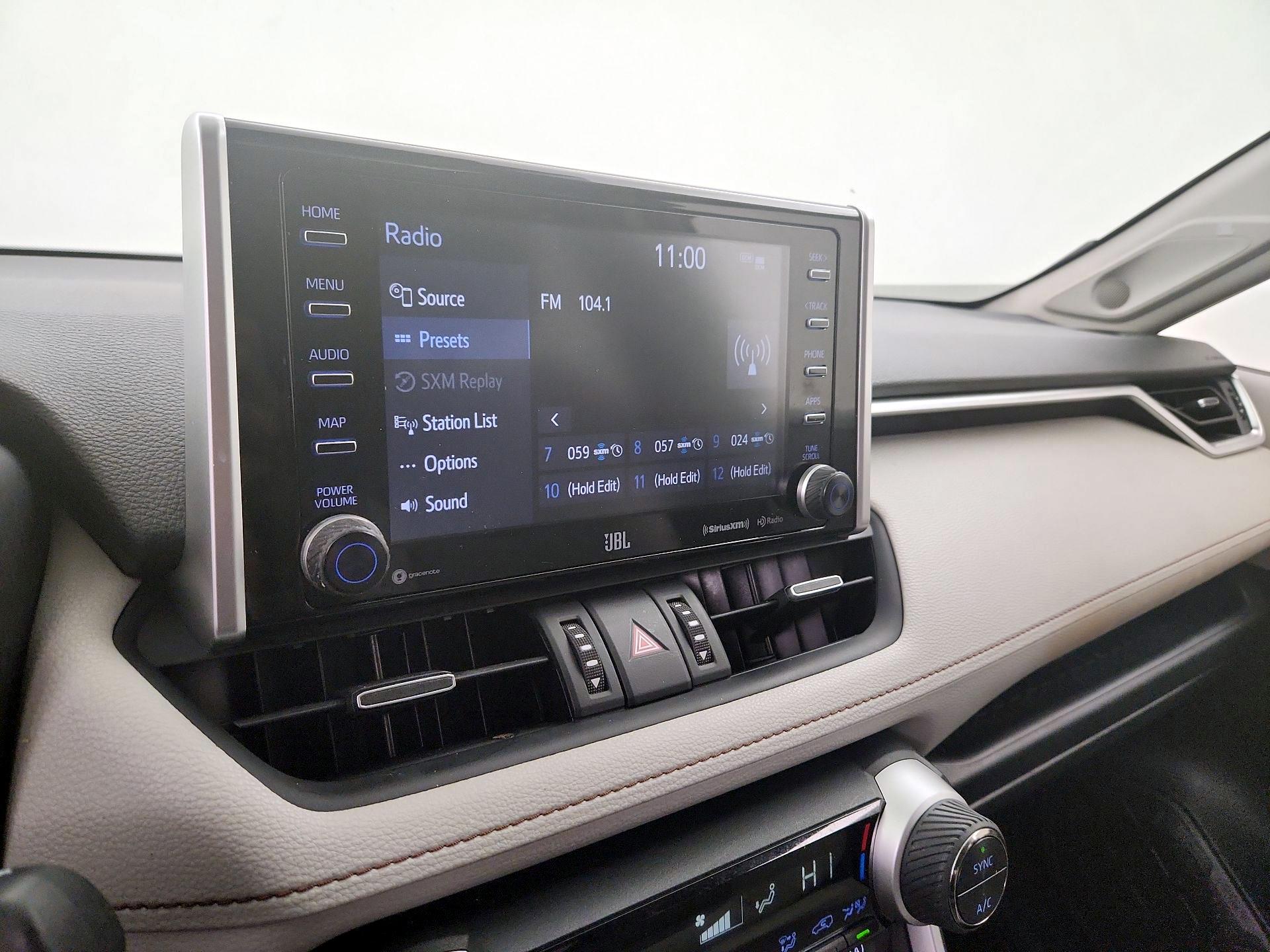 Thumbnail: 2021 Toyota RAV4 - 15