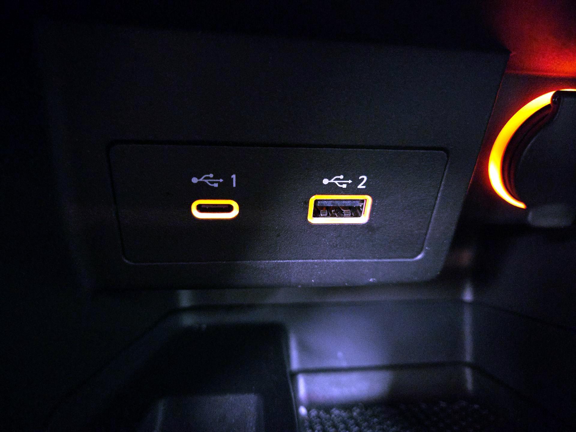 Thumbnail: 2023 Nissan Kicks - 18