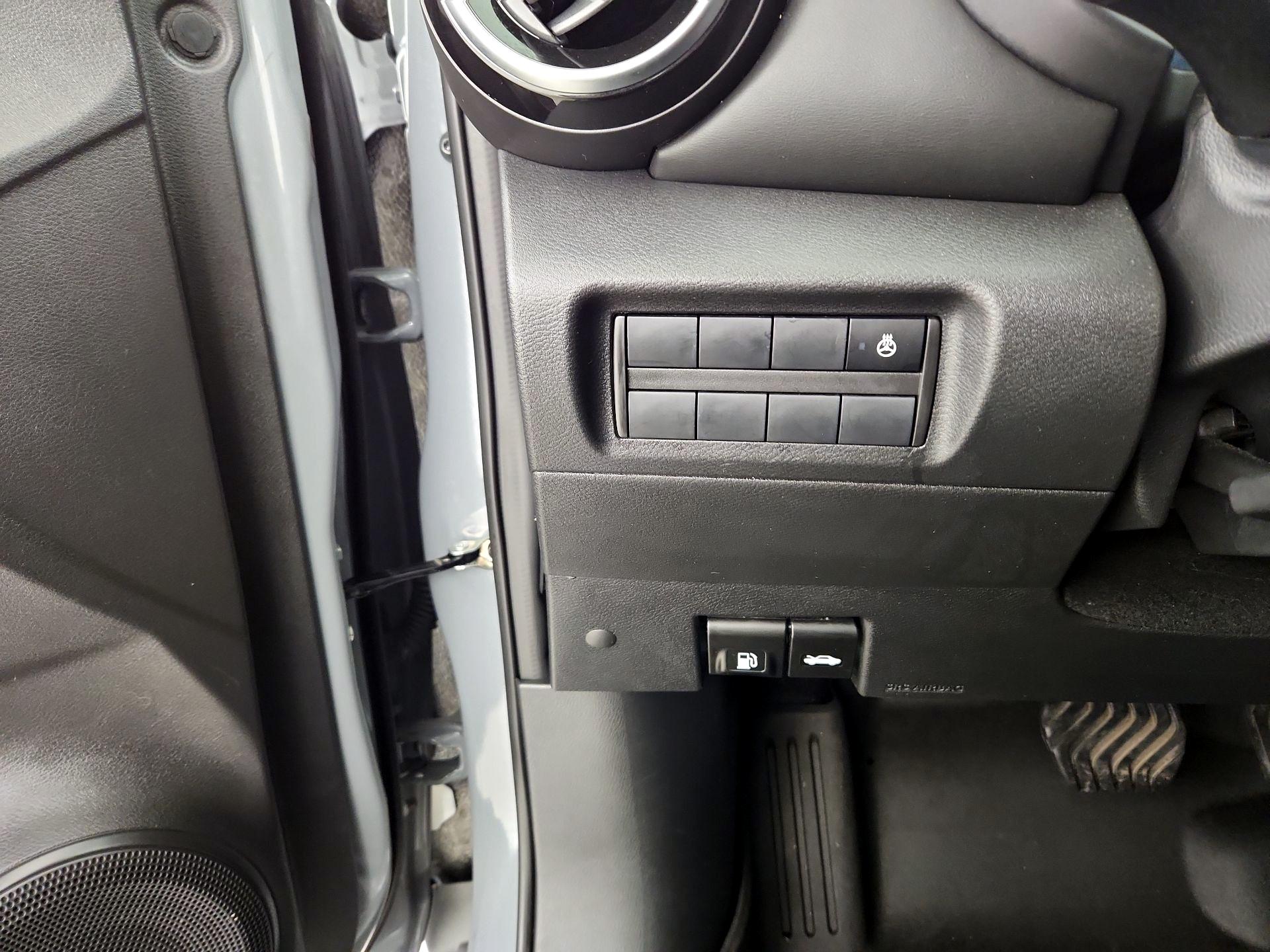 Thumbnail: 2023 Nissan Kicks - 13