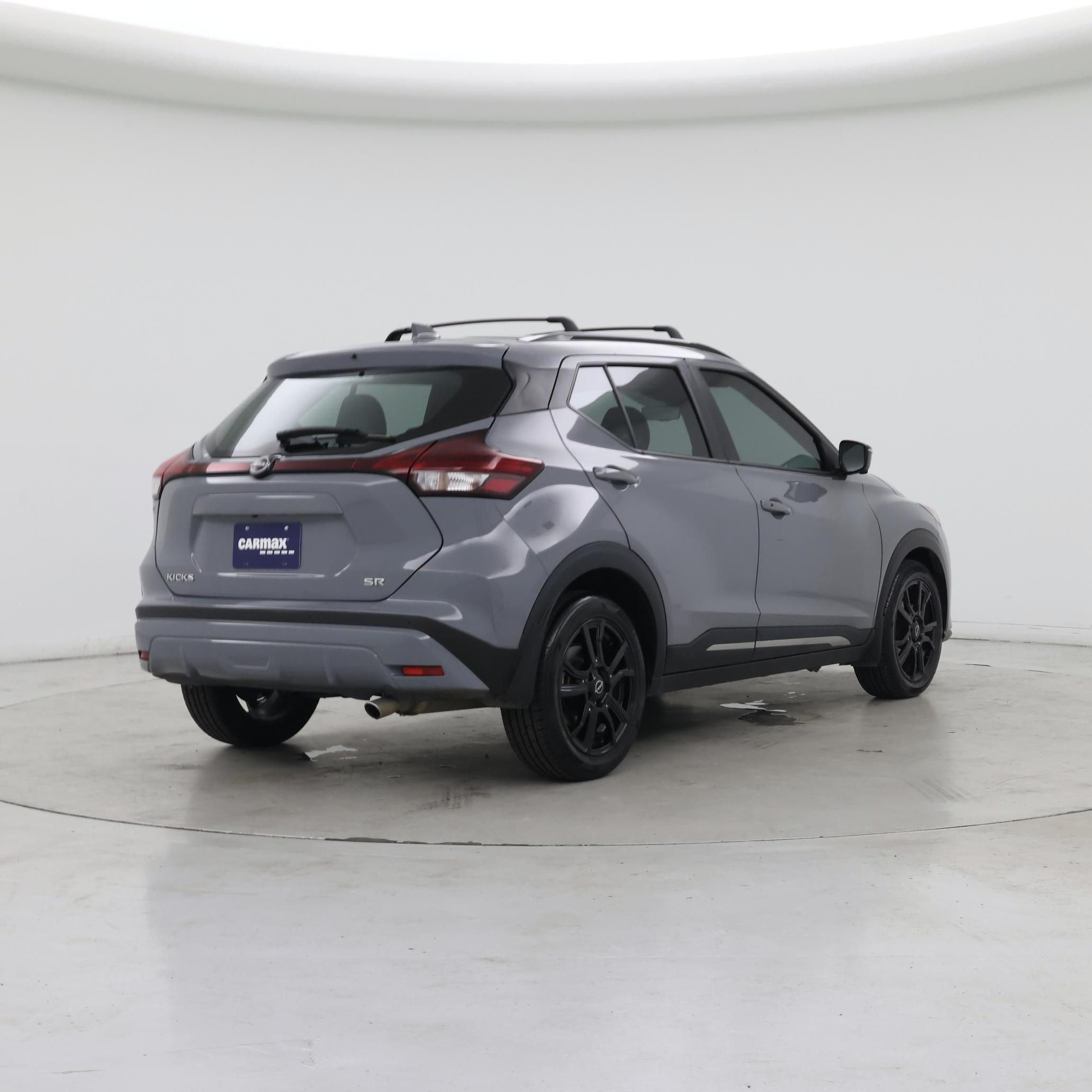 Thumbnail: 2023 Nissan Kicks - 8