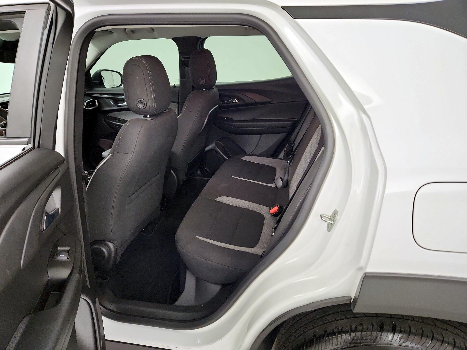 Thumbnail: 2023 Chevrolet TrailBlazer - 19