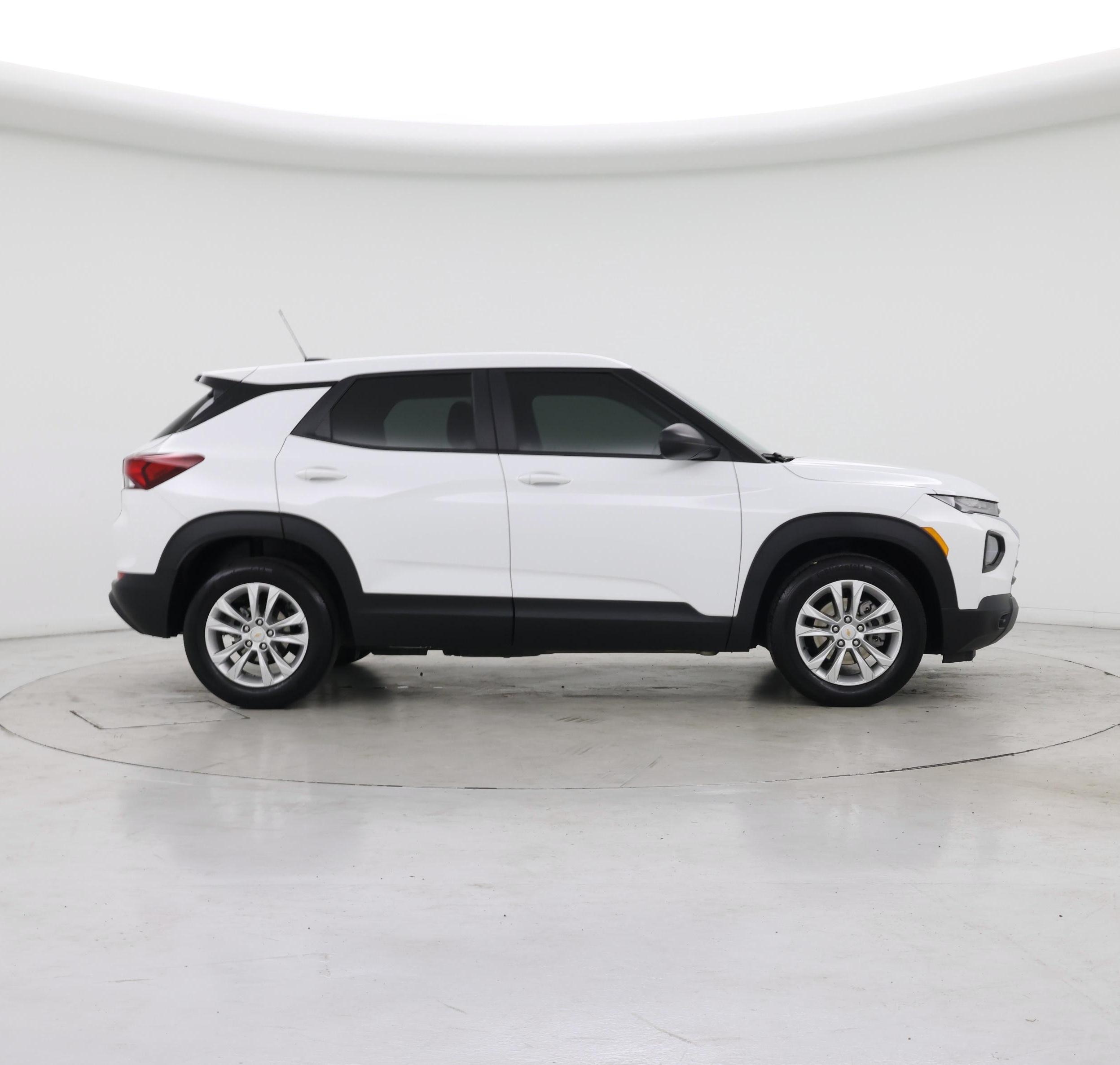 Thumbnail: 2023 Chevrolet TrailBlazer - 7