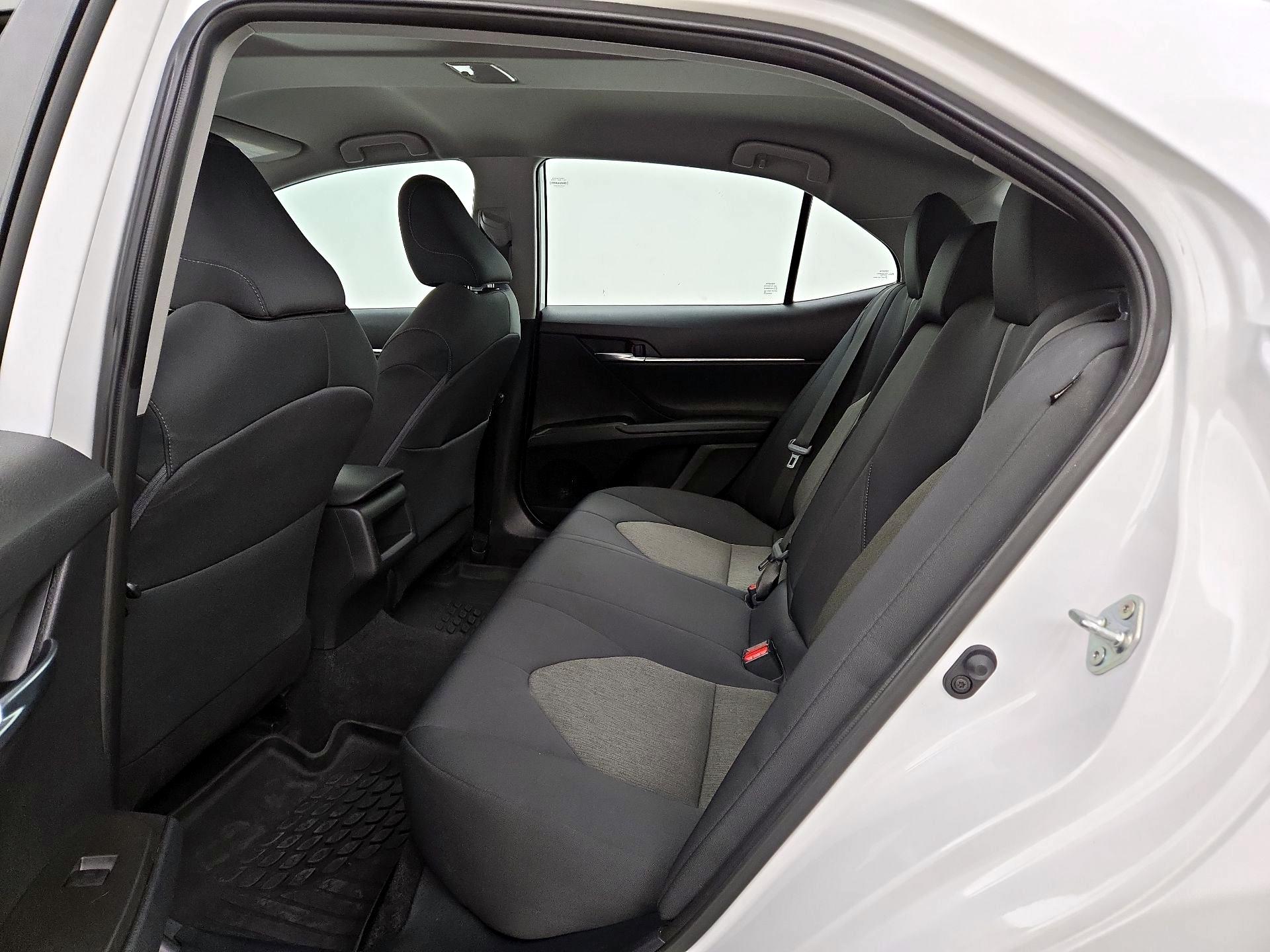 Thumbnail: 2022 Toyota Camry - 19