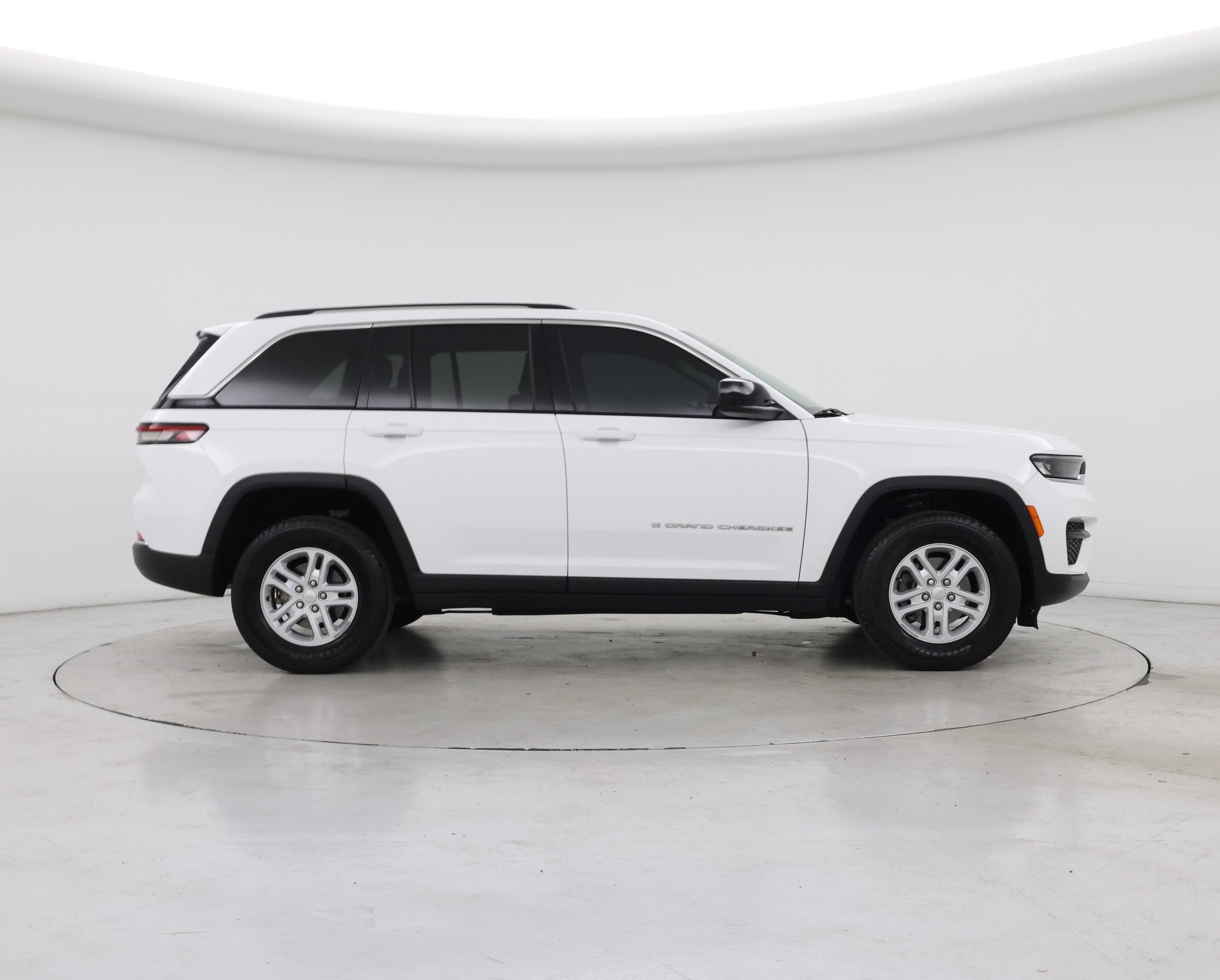 Thumbnail: 2023 Jeep Grand Cherokee - 7