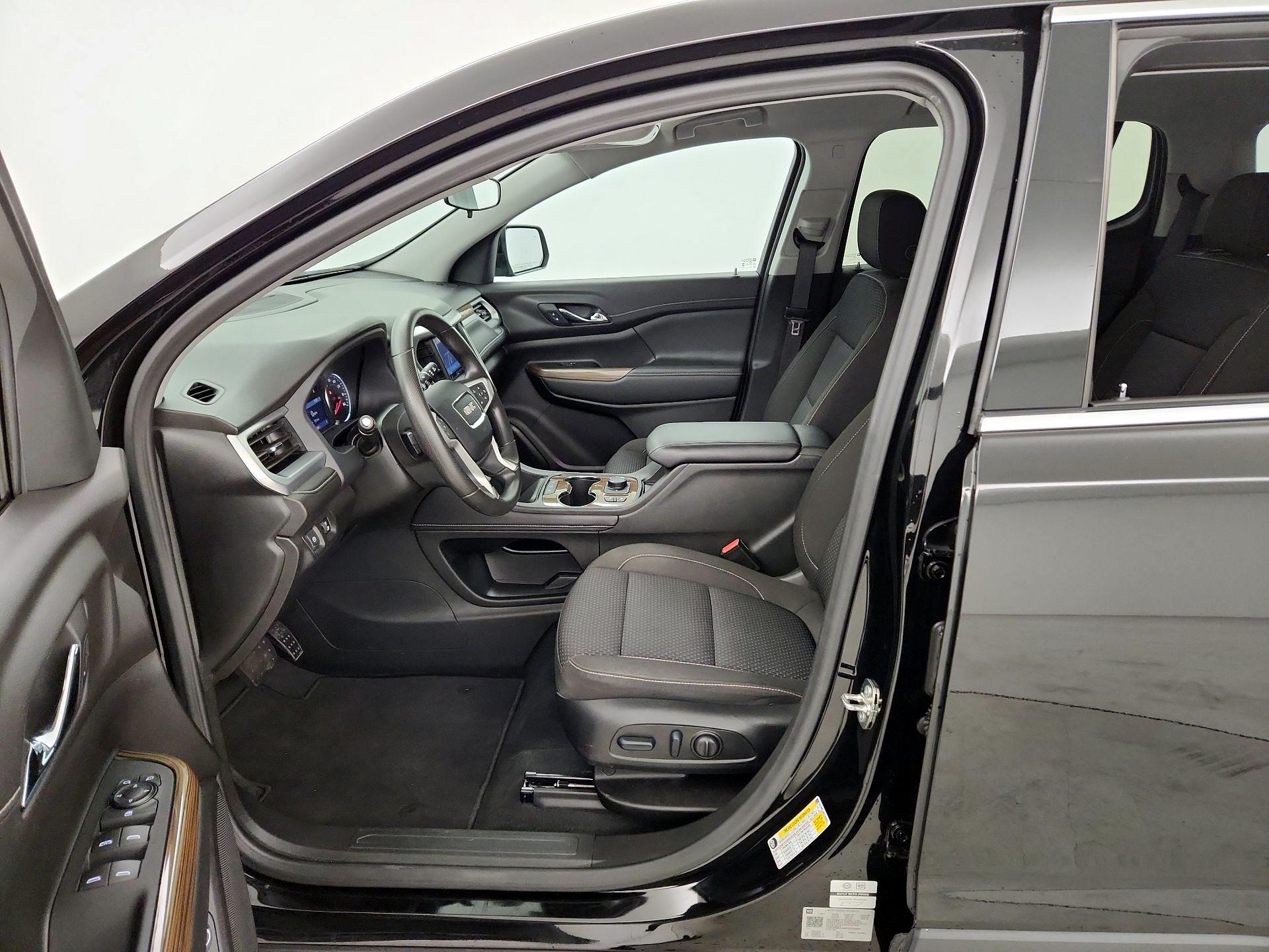 Thumbnail: 2023 GMC Acadia - 11