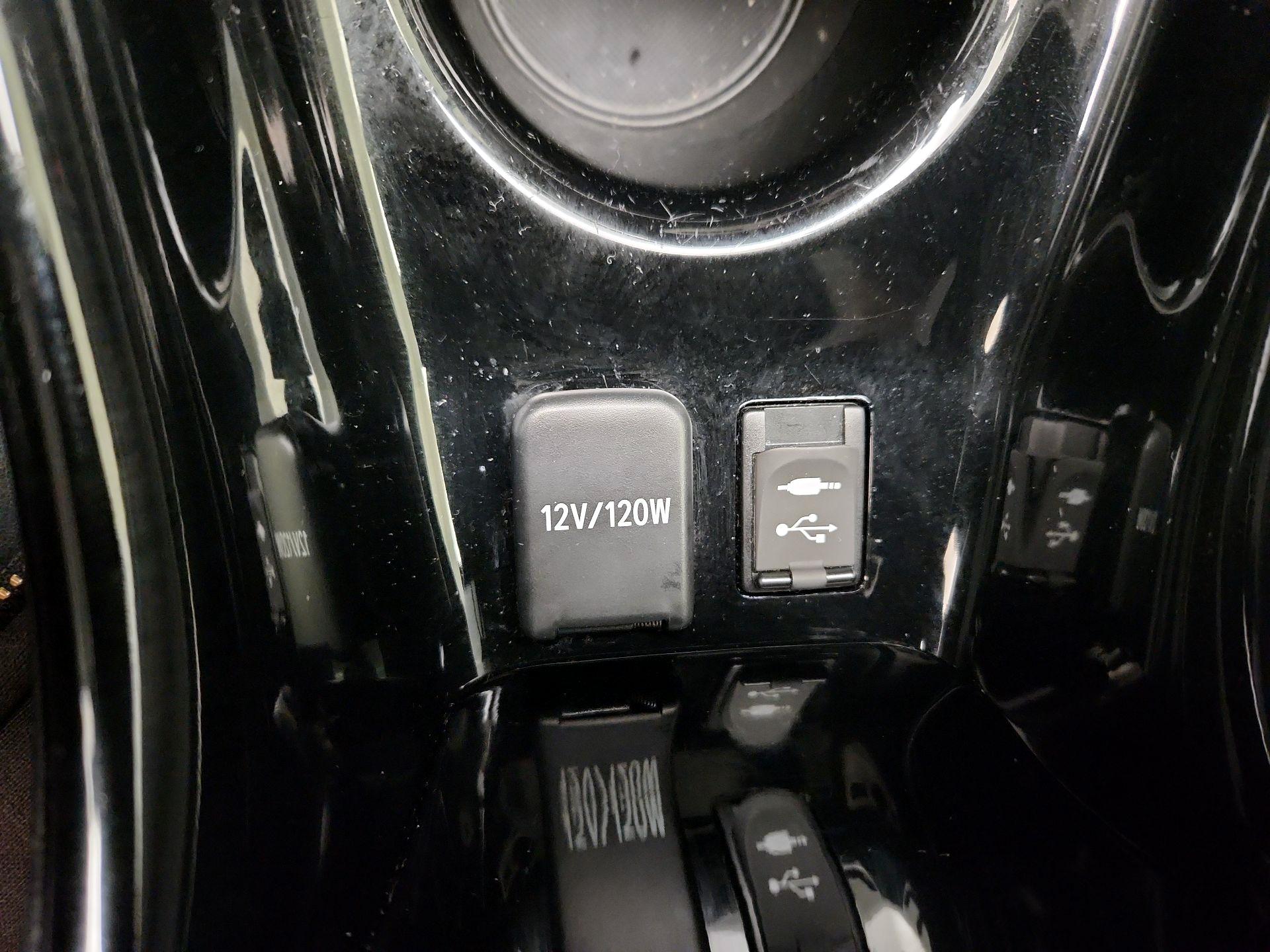 Thumbnail: 2018 Toyota Prius - 19