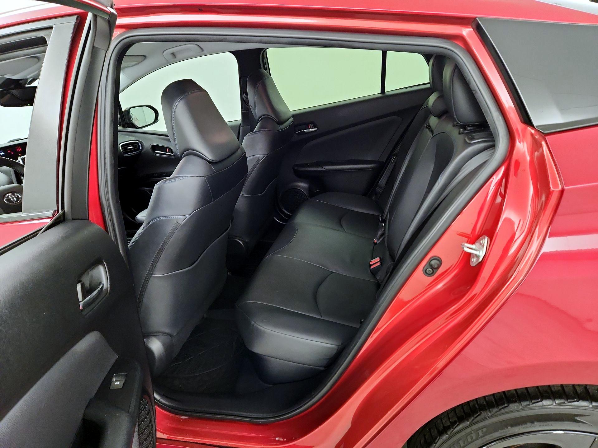 Thumbnail: 2018 Toyota Prius - 20