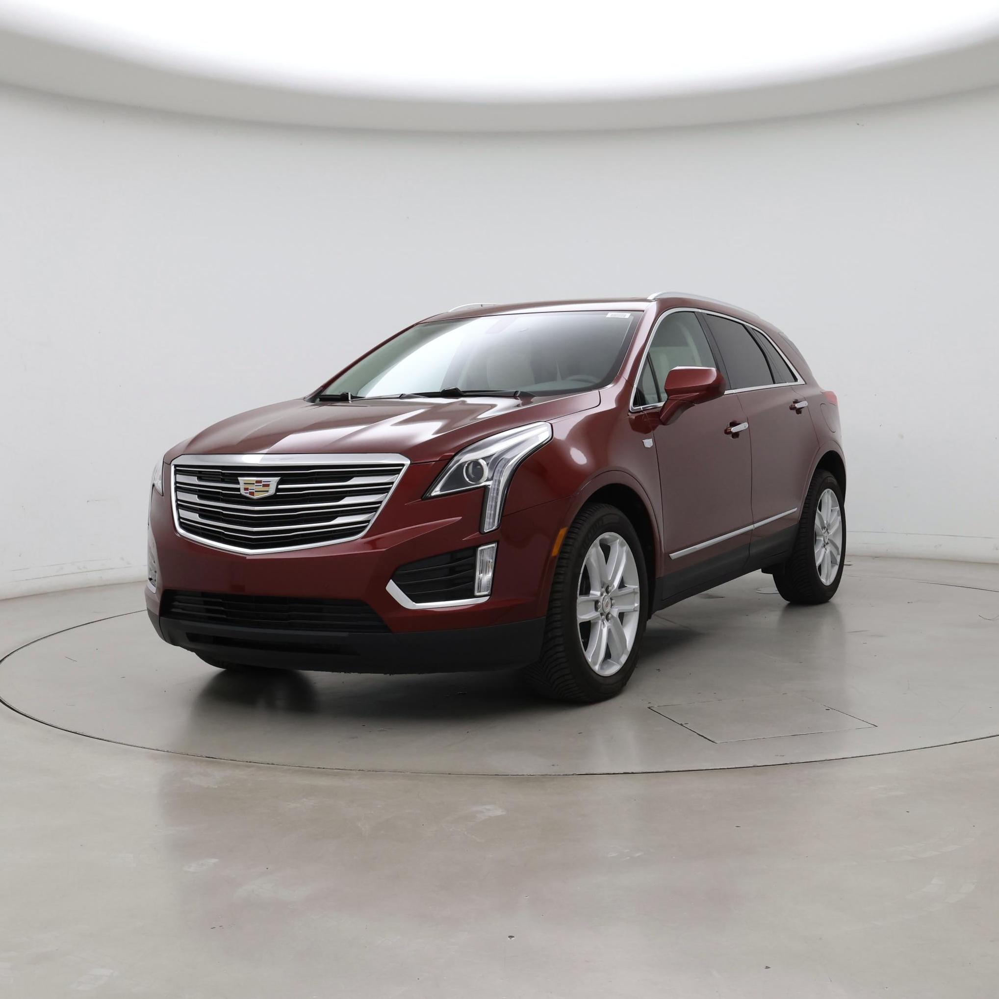 Thumbnail: 2017 Cadillac XT5 - 4