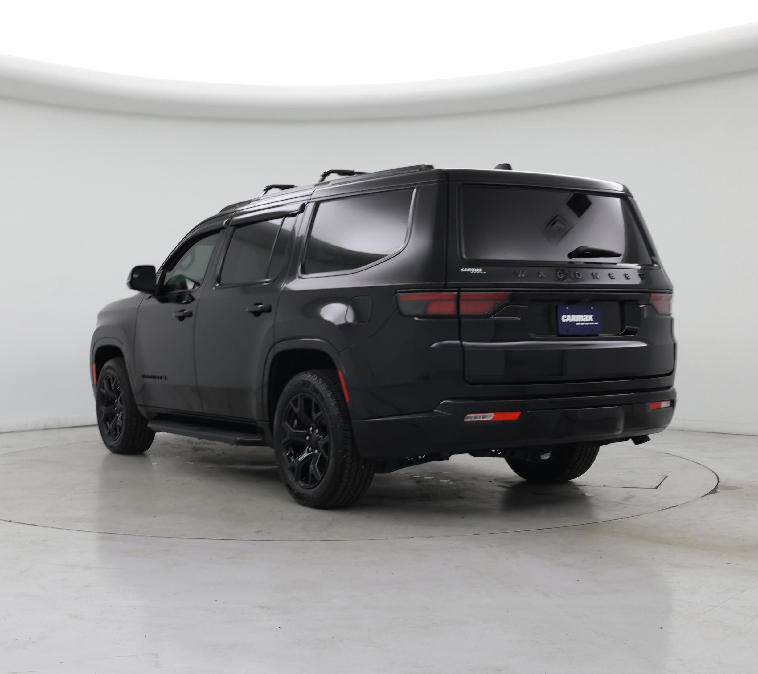 Thumbnail: 2023 Jeep Wagoneer - 2